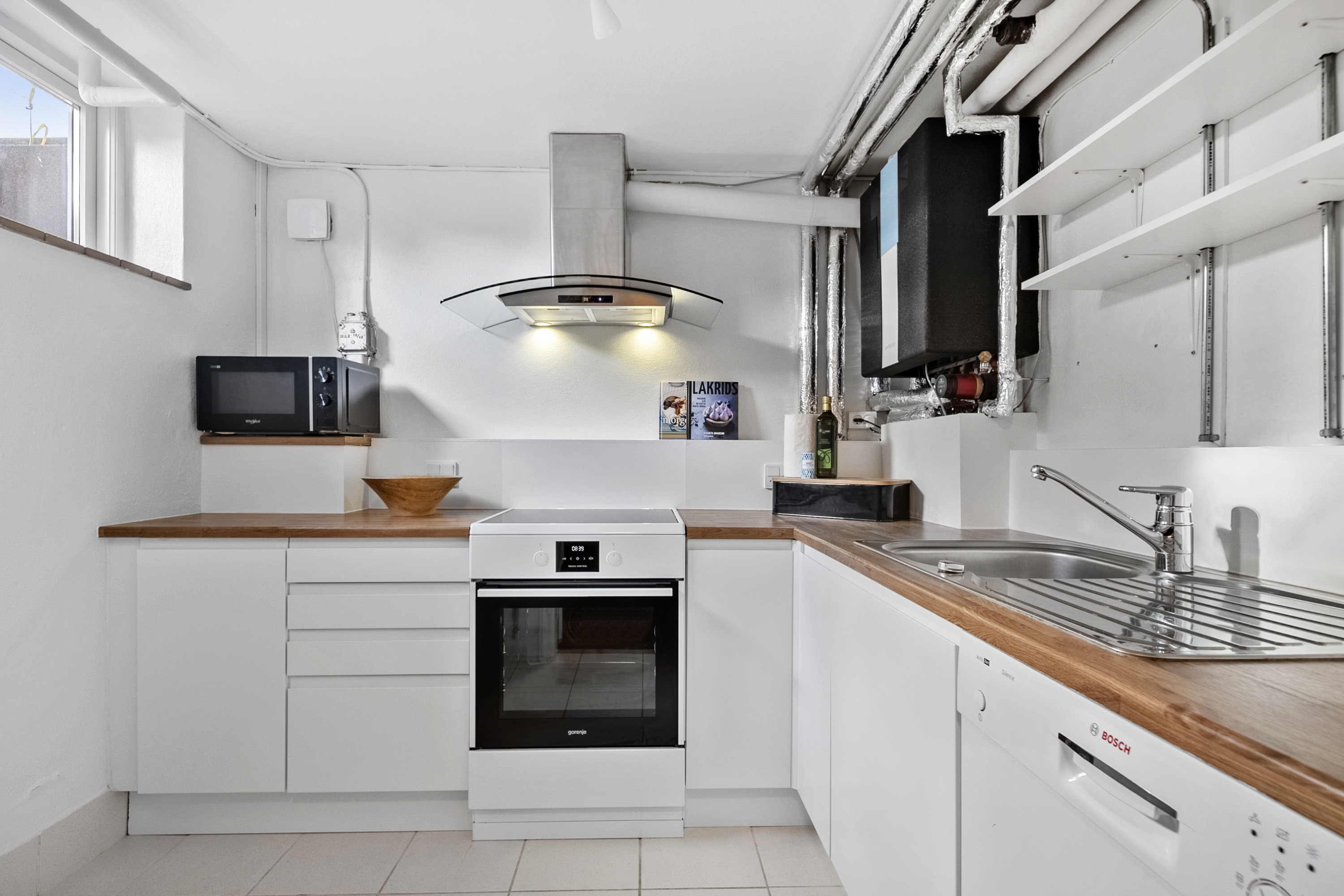 Fremhævet køkken billede i fuldskærmstilstand. Billede af Ørebrogade 7, Christiansbjerg, 8200 Aarhus N