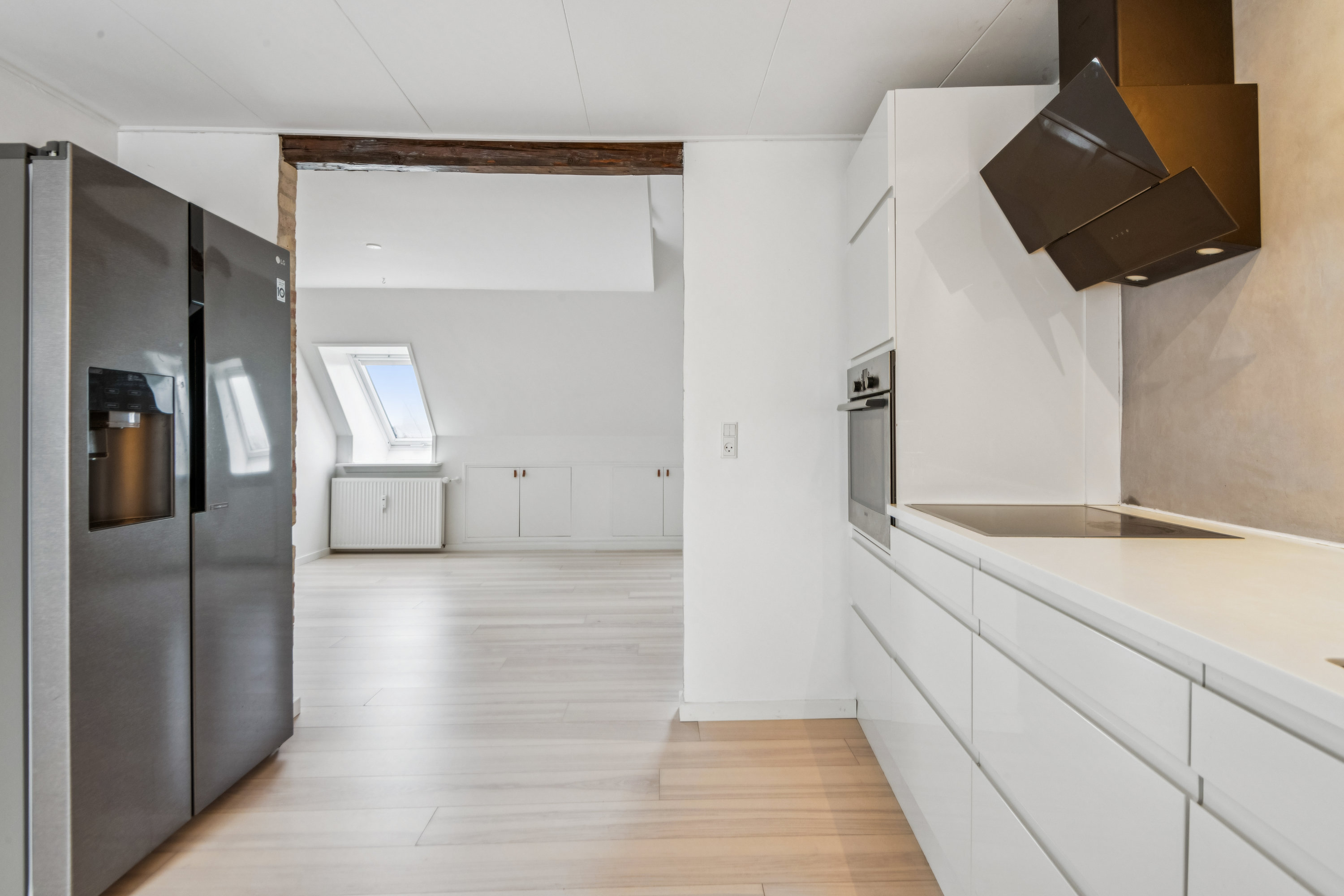 Fremhævet køkken billede i fuldskærmstilstand. Billede af Vesterbro 46, 5. tv., 9000 Aalborg