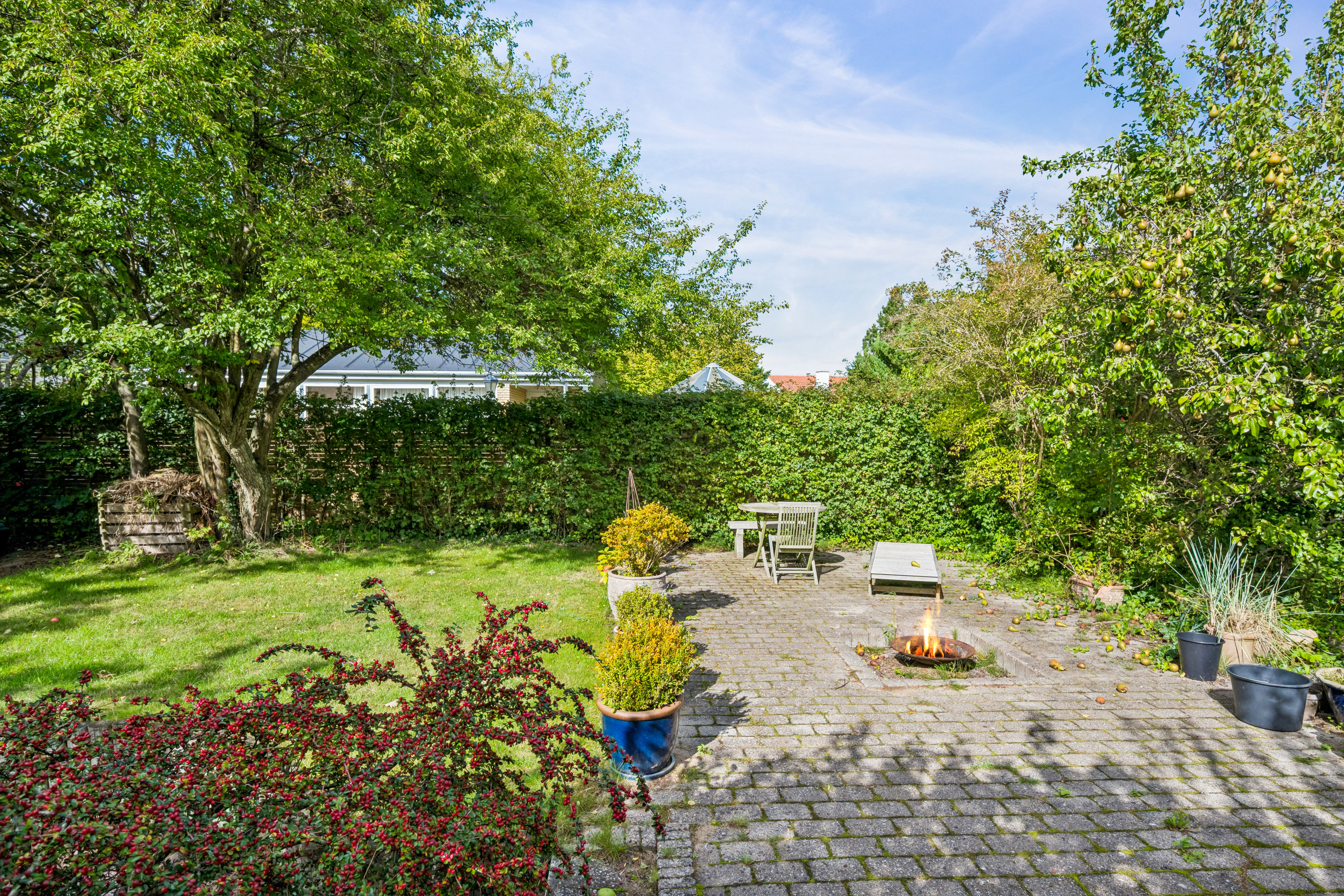 Fremhævet have billede i fuldskærmstilstand. Billede af Humlevej 23, 8240 Risskov