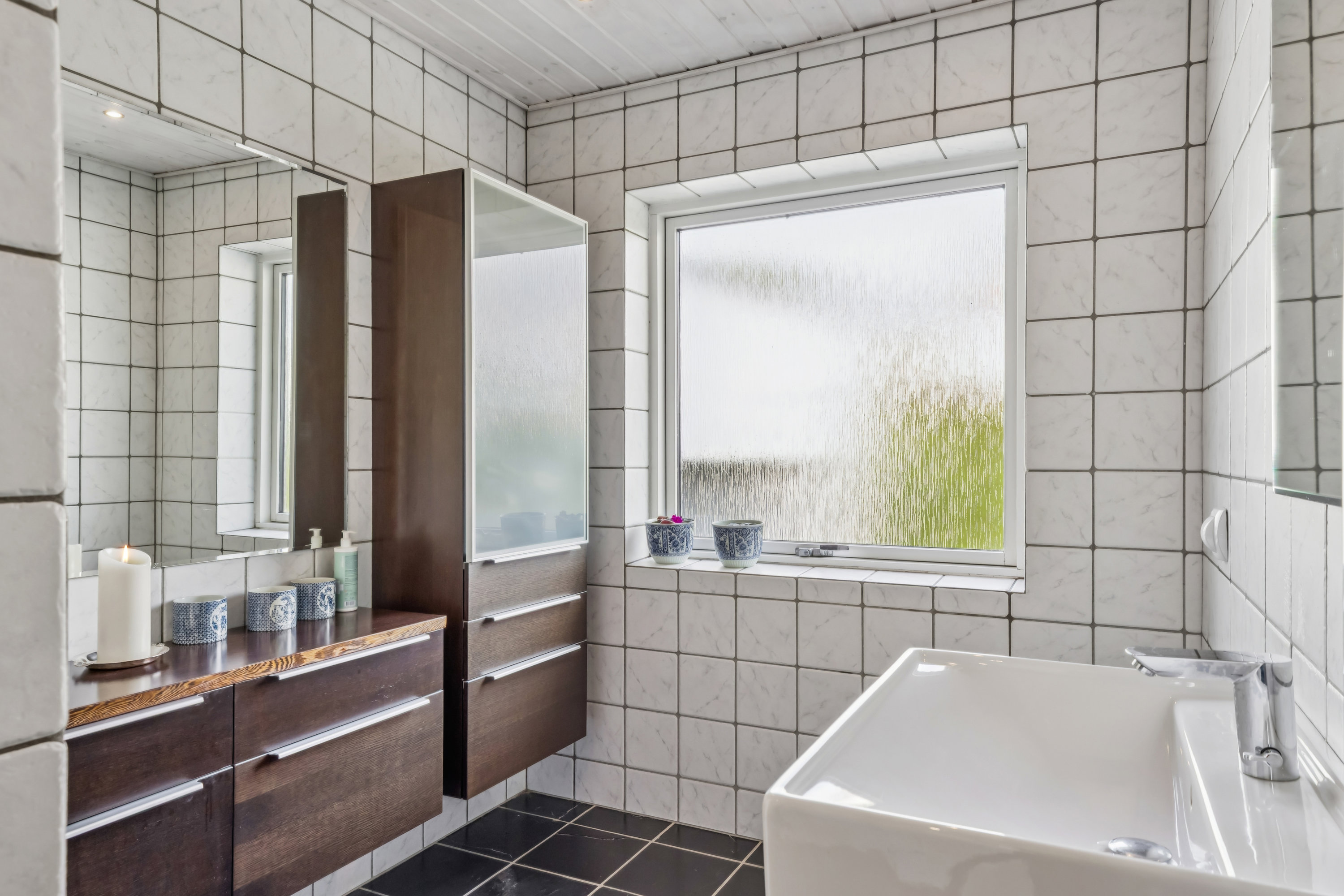 Fremhævet badeværelse billede i fuldskærmstilstand. Billede af Søvænget 3, 6430 Nordborg