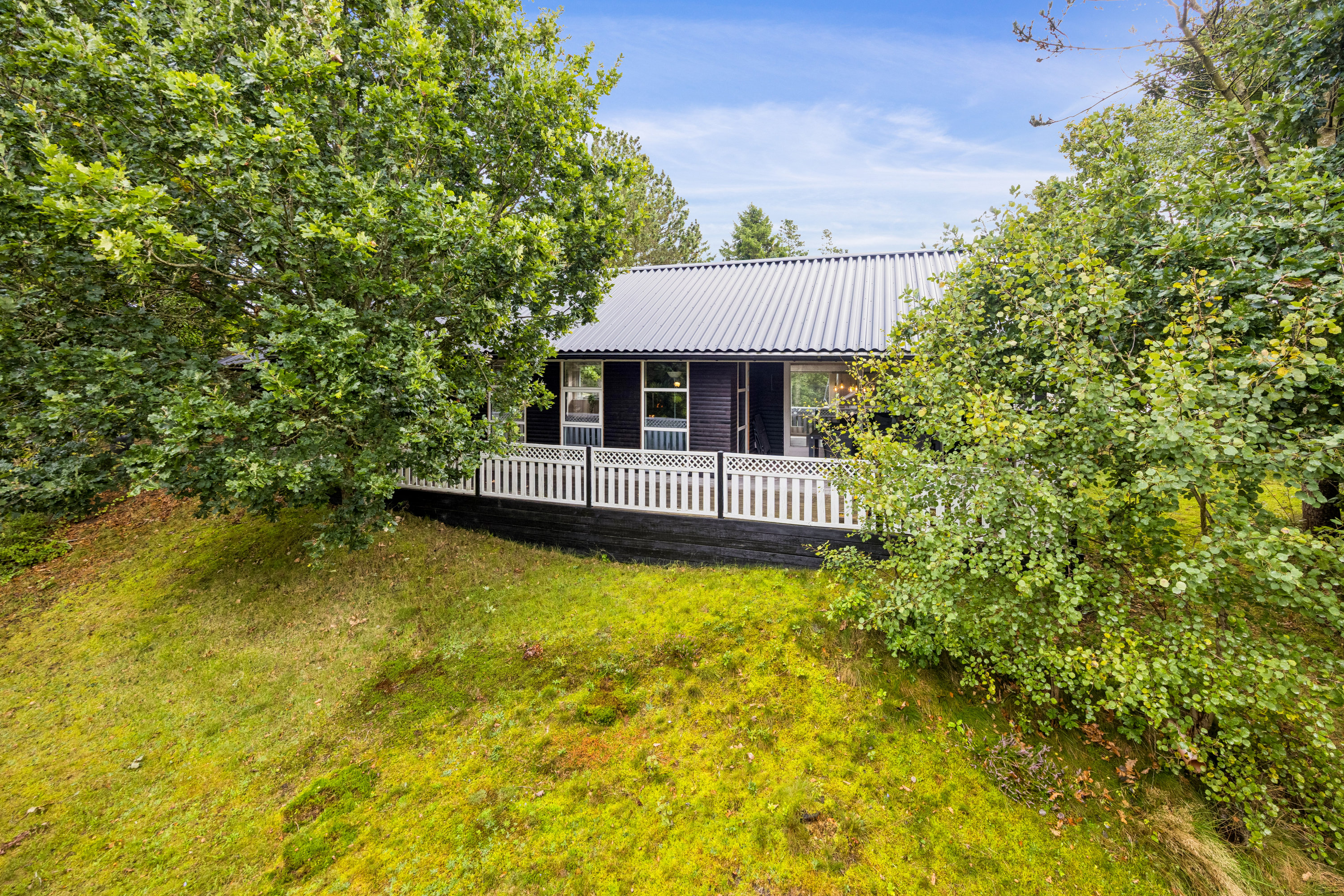 Fremhævet ejendom 1 billede i fuldskærmstilstand. Billede af Kongevejen 187, Hou, 9370 Hals