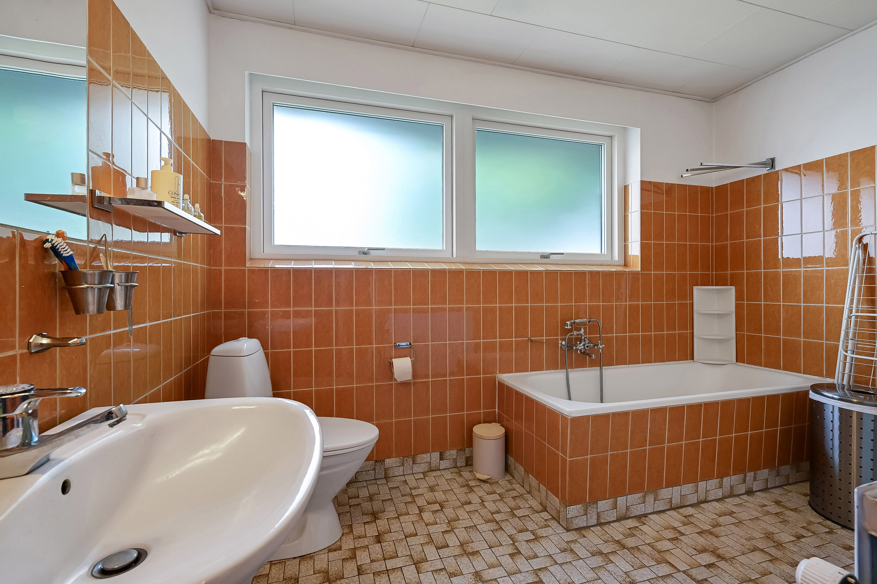 Fremhævet badeværelse billede i fuldskærmstilstand. Billede af Kirkevænget 10, Herrup, 7830 Vinderup