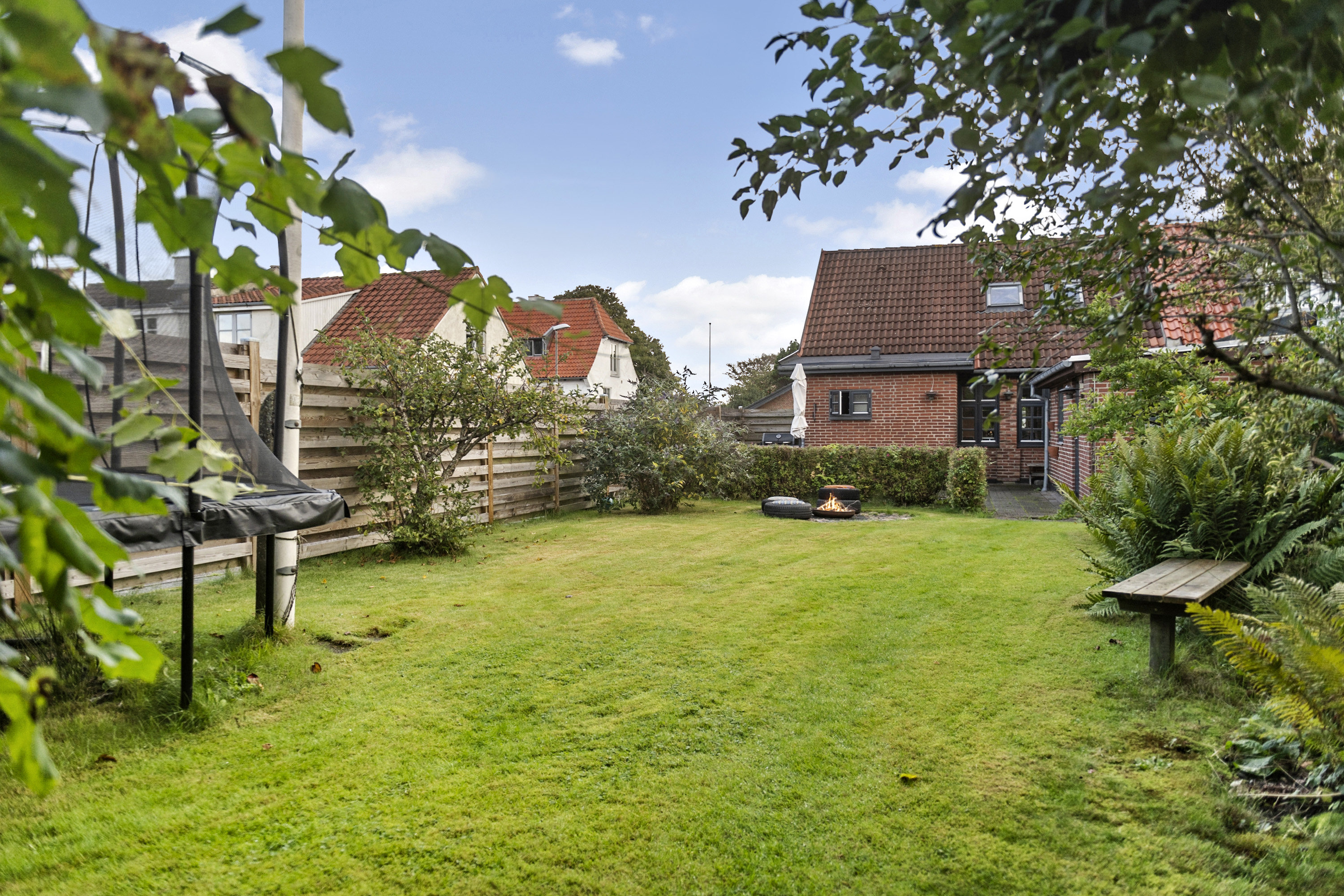 Fremhævet ejendommen billede i fuldskærmstilstand. Billede af Skolebakken 108, 6705 Esbjerg Ø