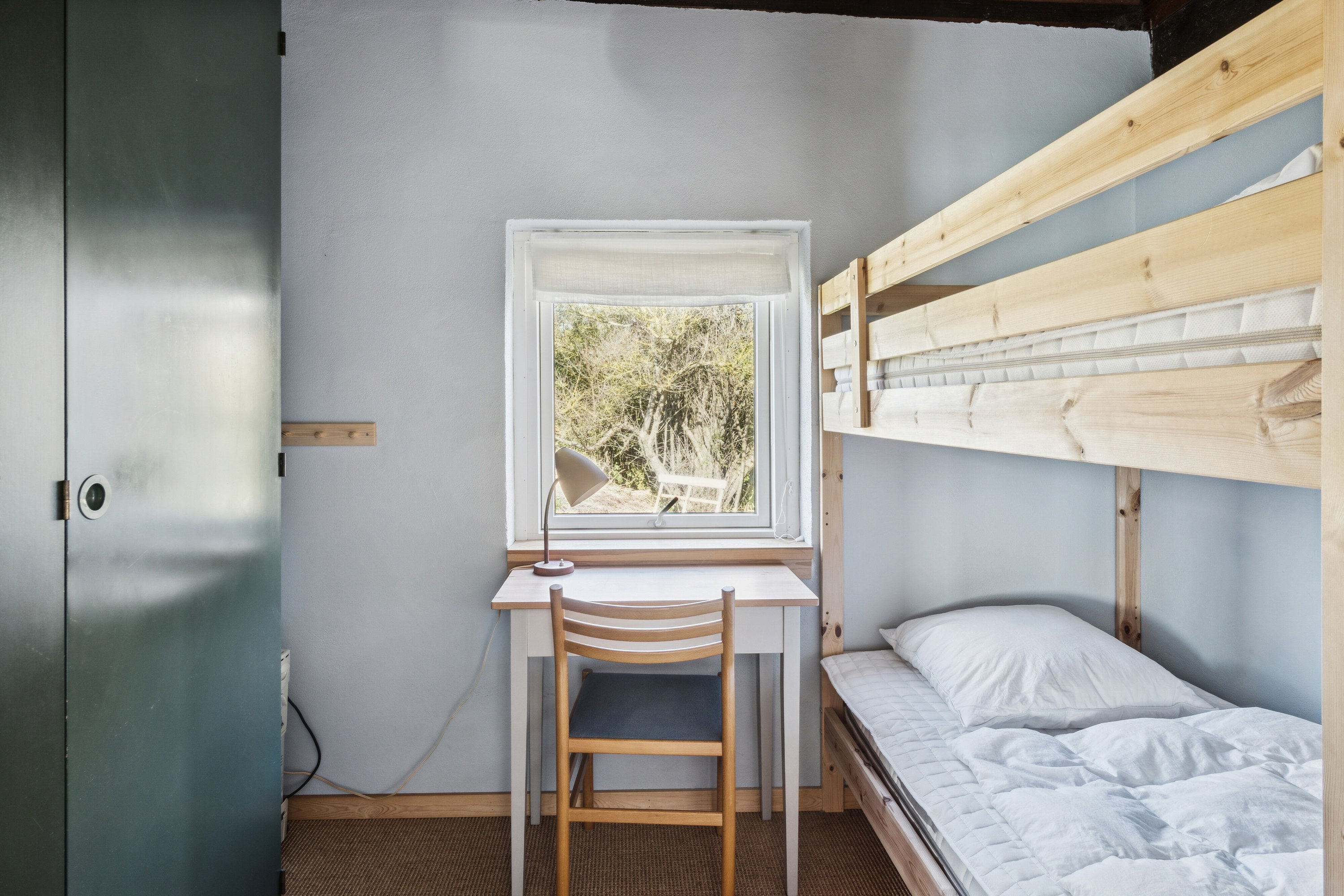 Fremhævet soveværelse billede i fuldskærmstilstand. Billede af Duevej 35, Yderby Lyng, 4583 Sjællands Odde