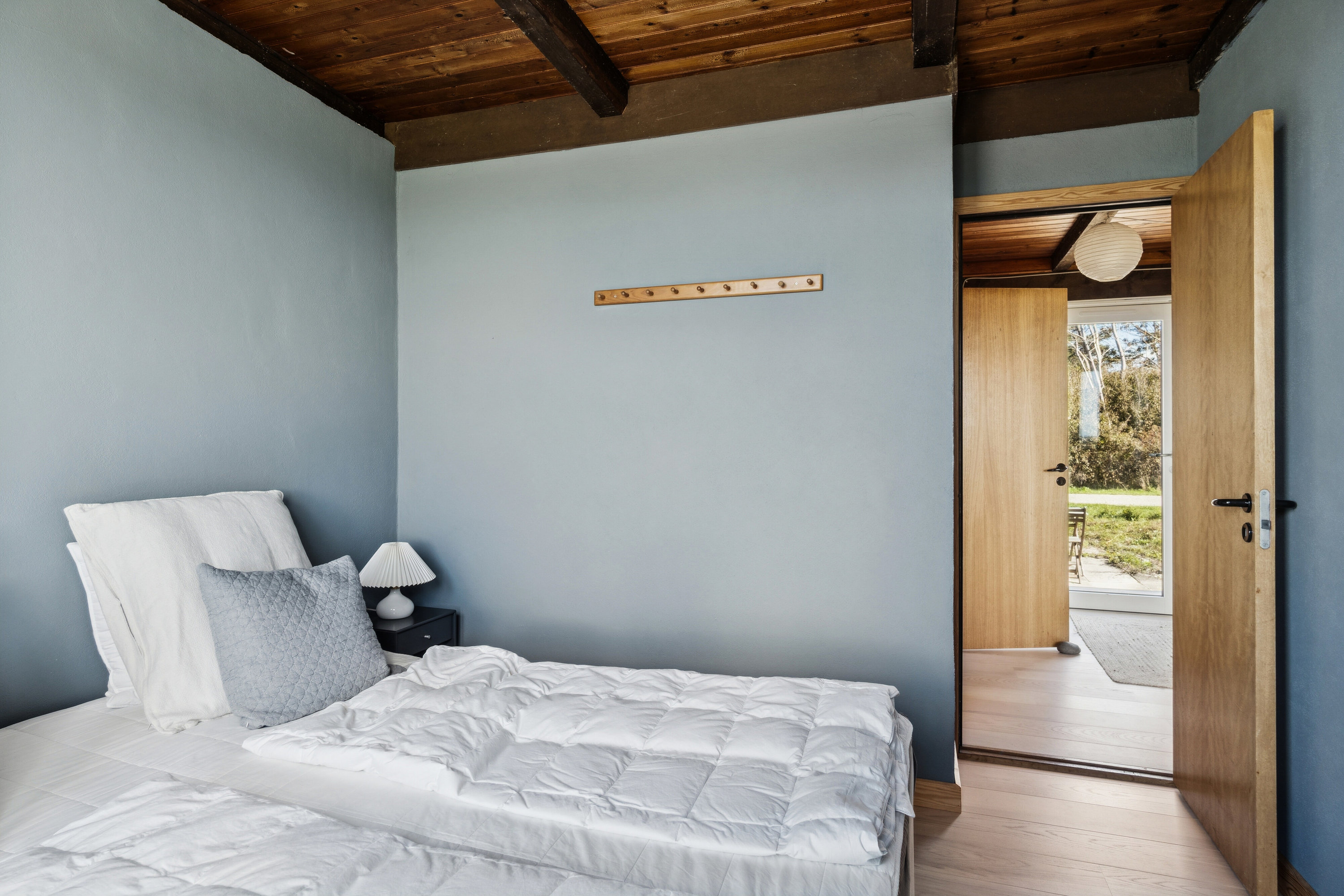 Fremhævet soveværelse billede i fuldskærmstilstand. Billede af Duevej 35, Yderby Lyng, 4583 Sjællands Odde