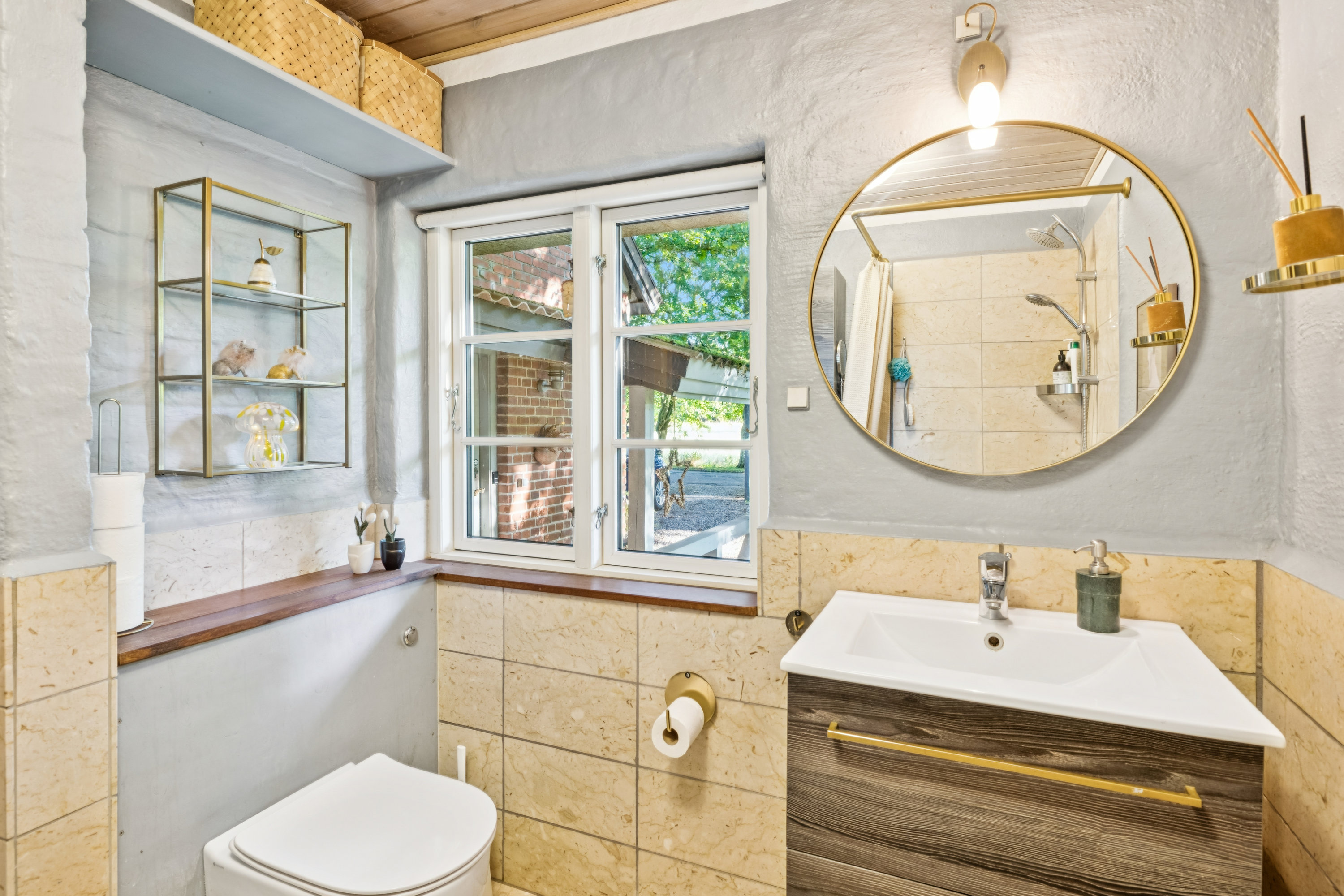 Fremhævet badeværelse billede i fuldskærmstilstand. Billede af Grenåvej 615, 8541 Skødstrup