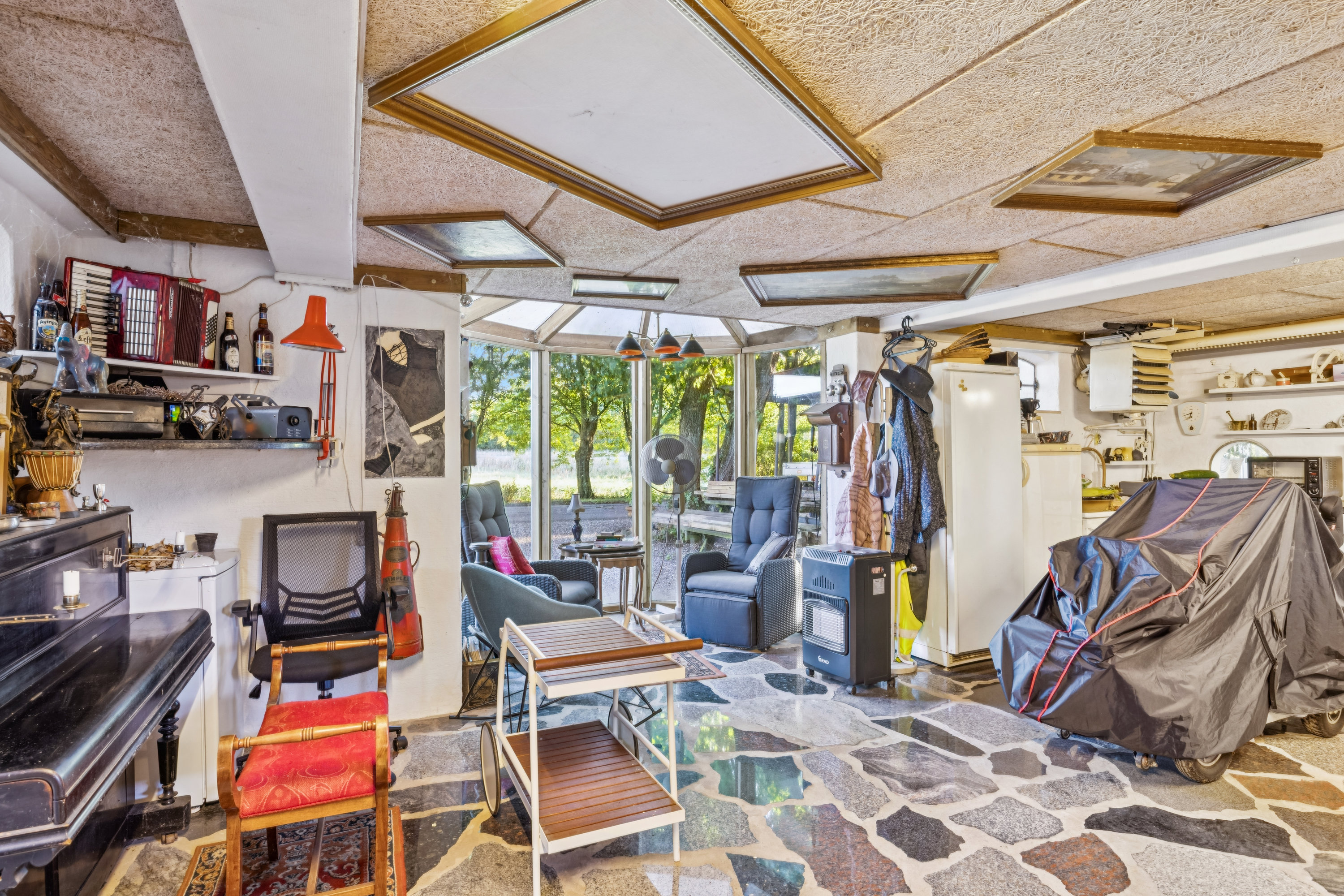 Fremhævet garage billede i fuldskærmstilstand. Billede af Grenåvej 615, 8541 Skødstrup