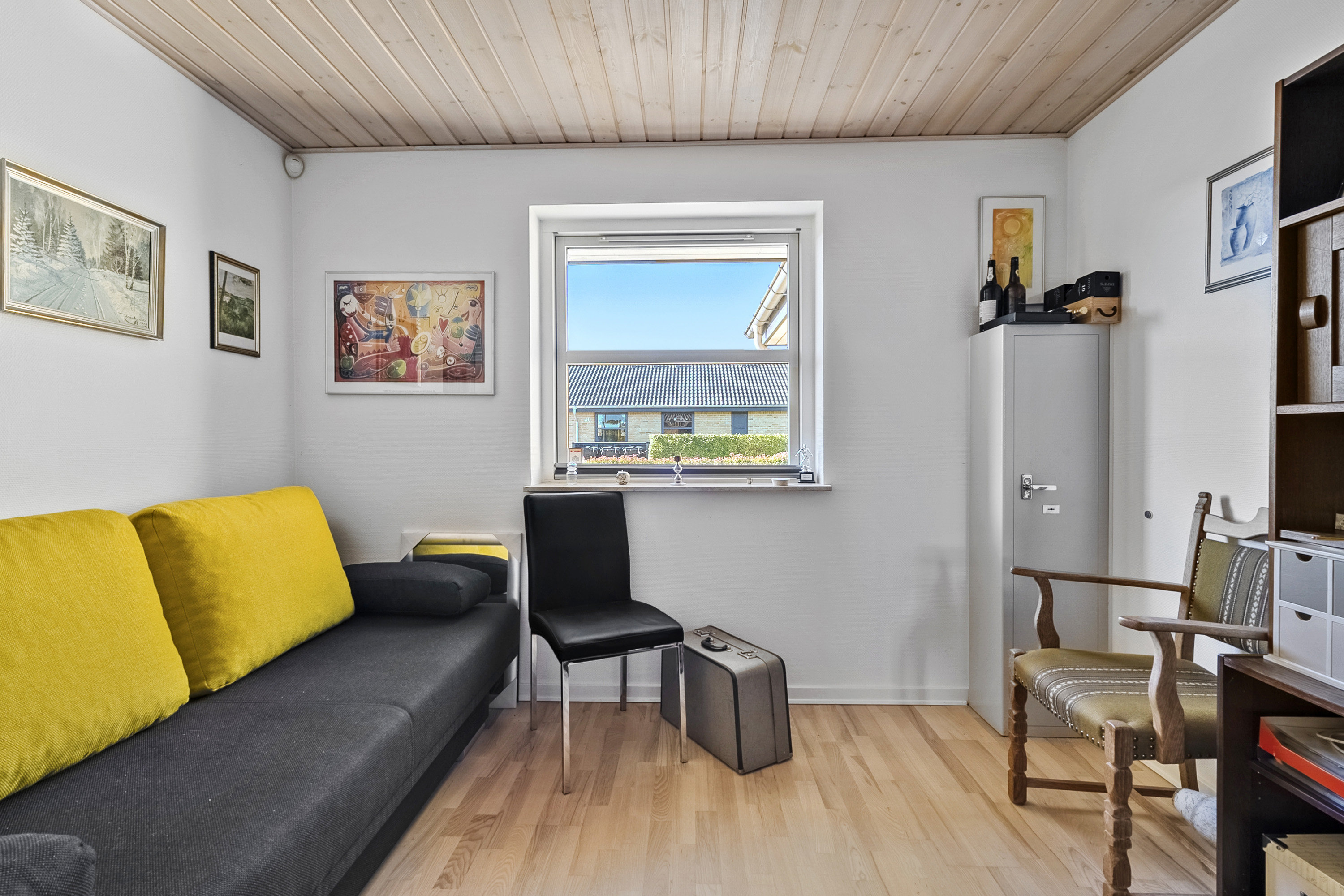 Fremhævet stue billede i fuldskærmstilstand. Billede af Overmarksvej 20, 8700 Horsens