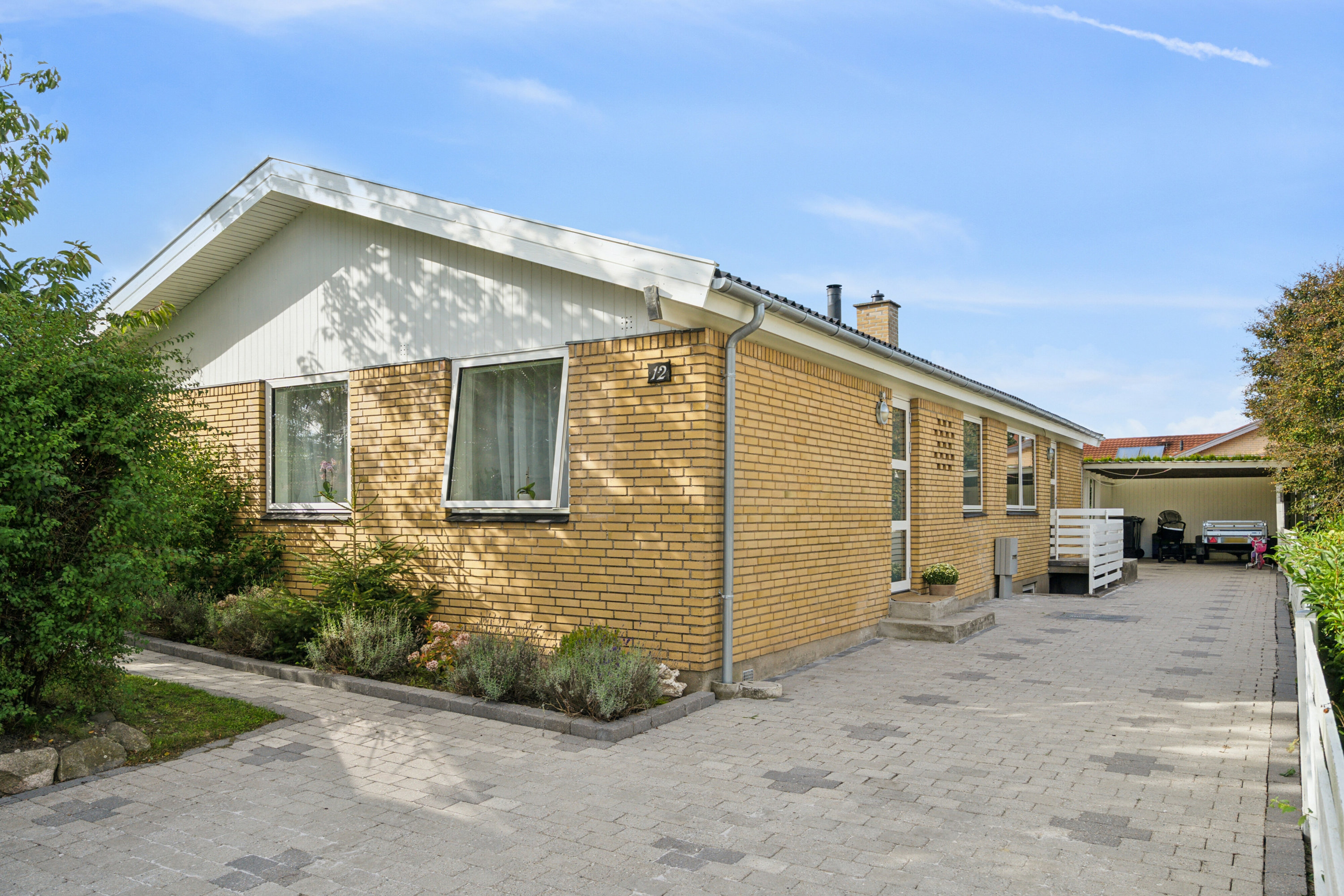 Fremhævet set fra vejen billede i fuldskærmstilstand. Billede af Kildebakkevej 12, 4200 Slagelse