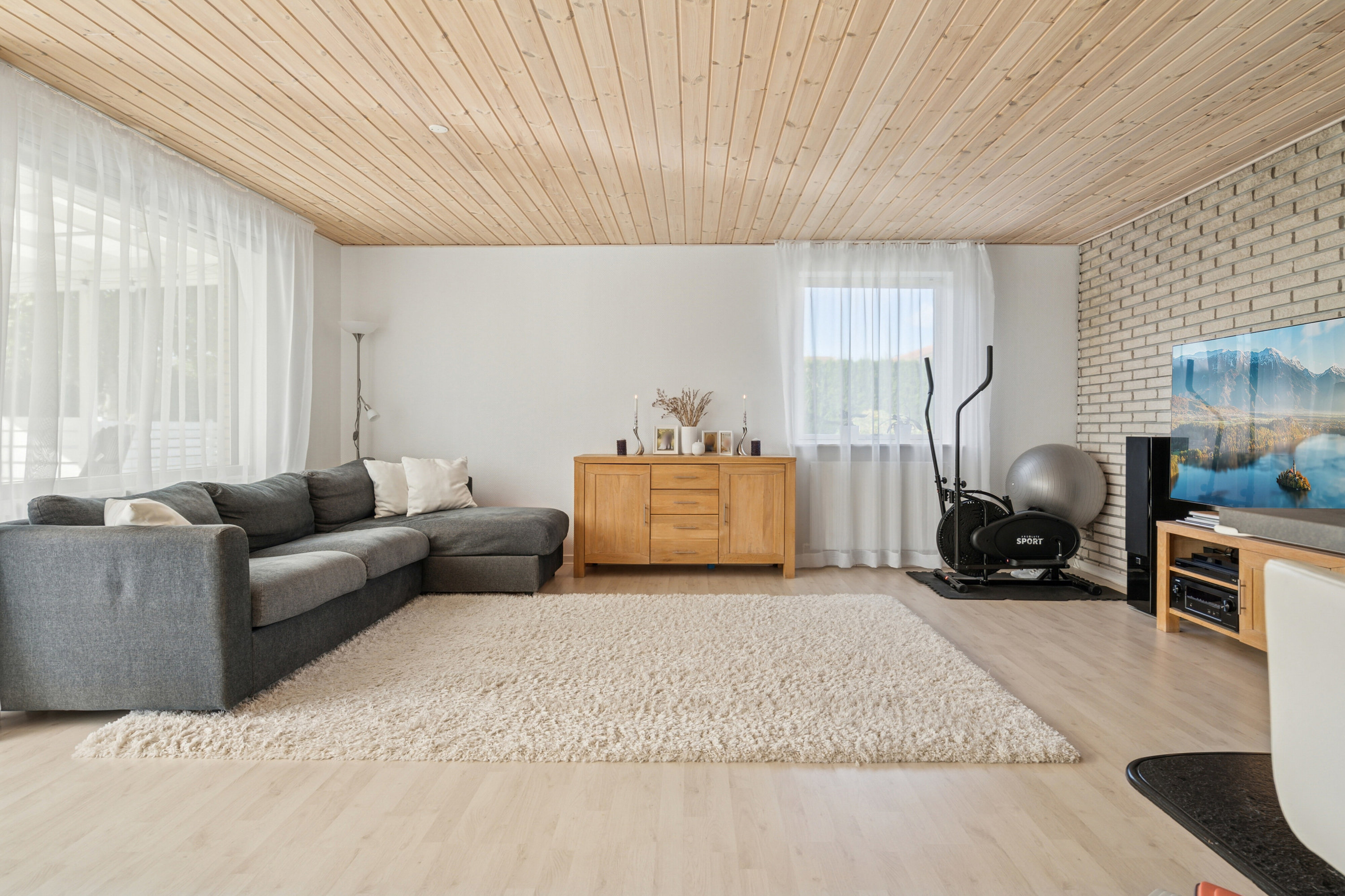 Fremhævet stue billede i fuldskærmstilstand. Billede af Kildebakkevej 12, 4200 Slagelse