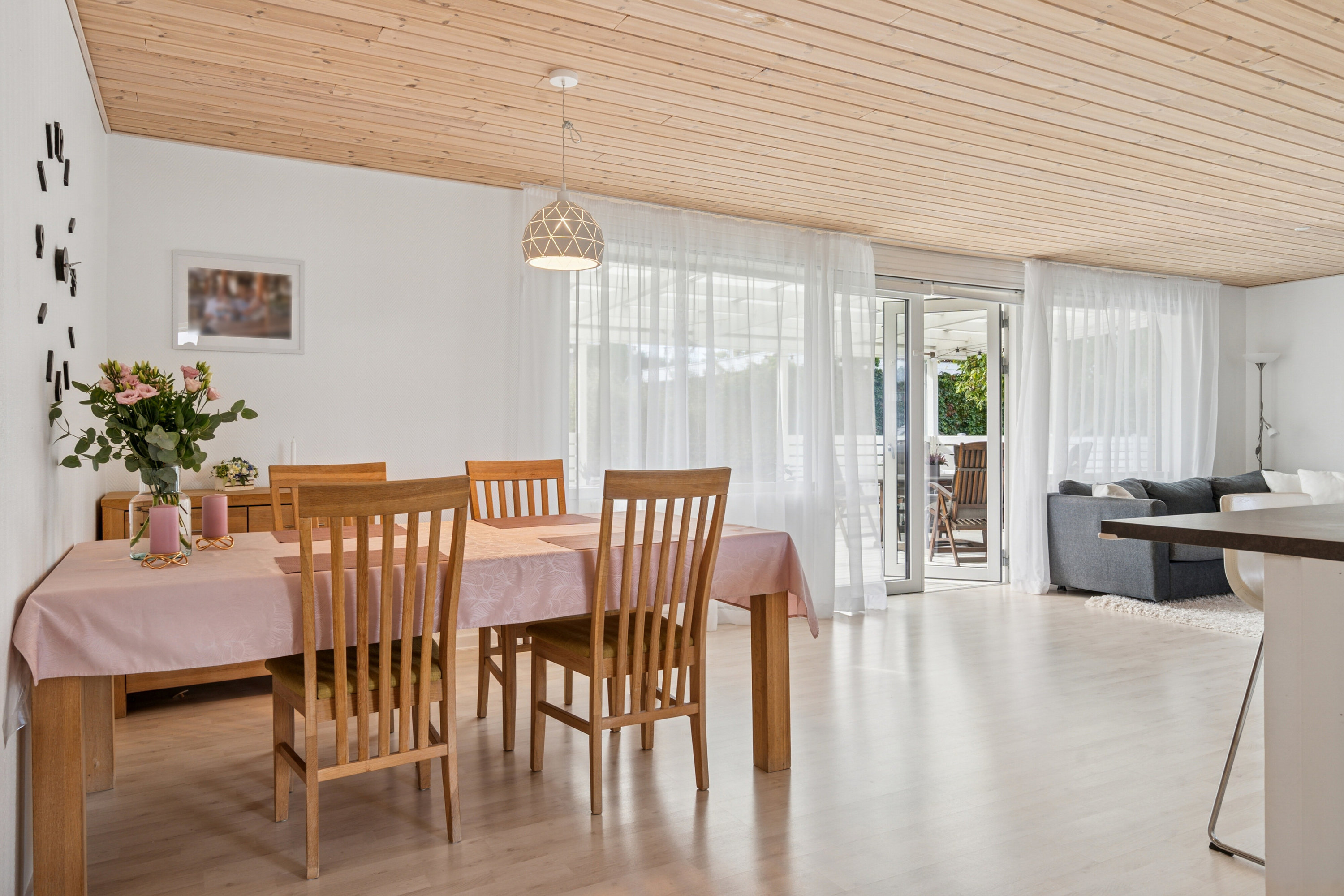 Fremhævet stue billede i fuldskærmstilstand. Billede af Kildebakkevej 12, 4200 Slagelse