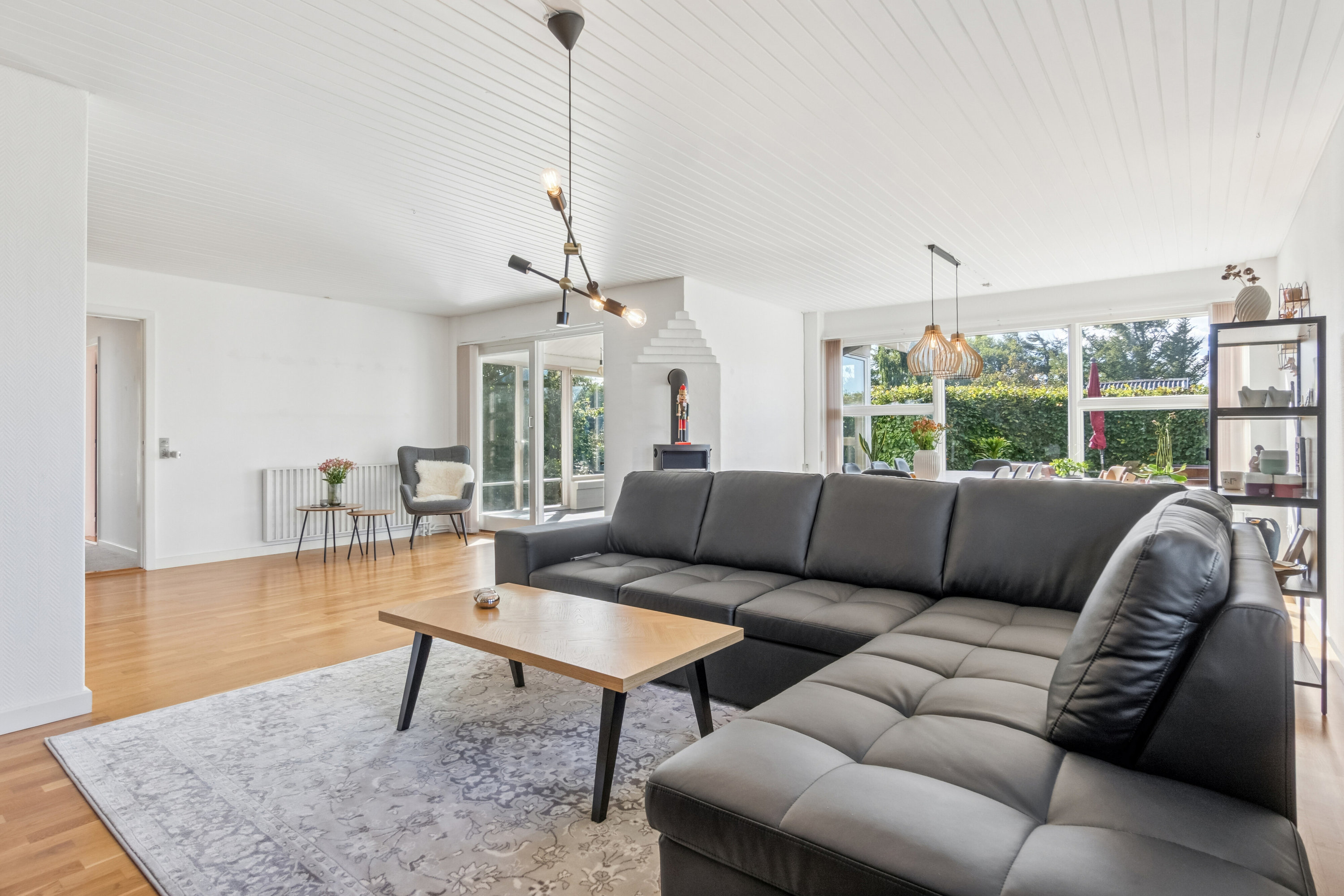 Fremhævet stue billede i fuldskærmstilstand. Billede af Enebærvænget 3, Tingstrup, 7700 Thisted