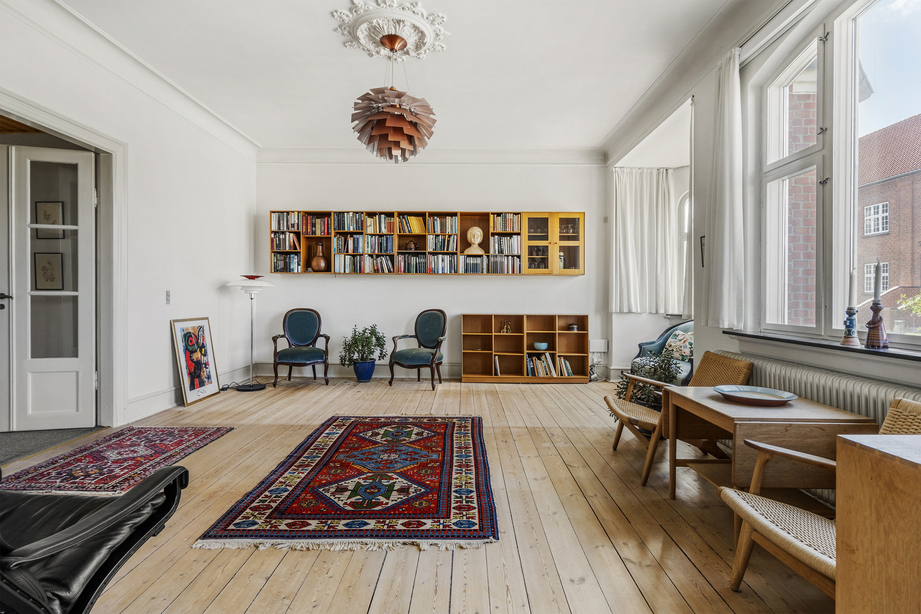 Fremhævet stue billede i fuldskærmstilstand. Billede af Vestervold 26, 6800 Varde