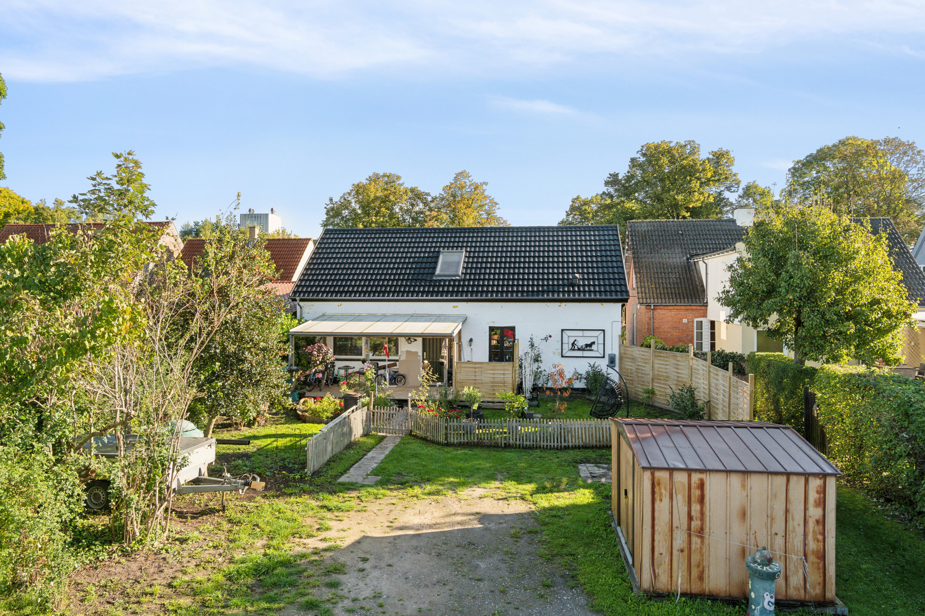 Fremhævet set fra haven billede i fuldskærmstilstand. Billede af Stationsvej 9, 4261 Dalmose