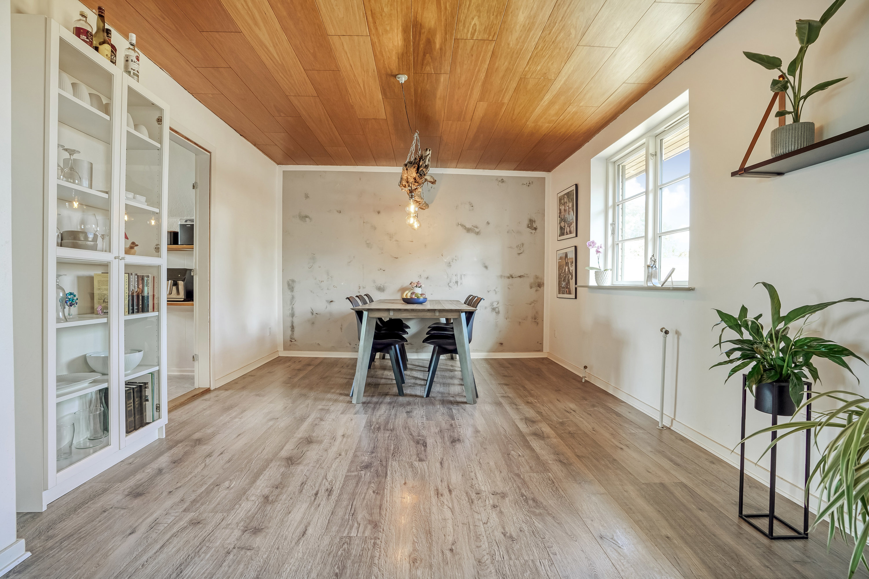 Fremhævet stue billede i fuldskærmstilstand. Billede af Mosegårdvej 51, Mosegård, 5580 Nørre Aaby