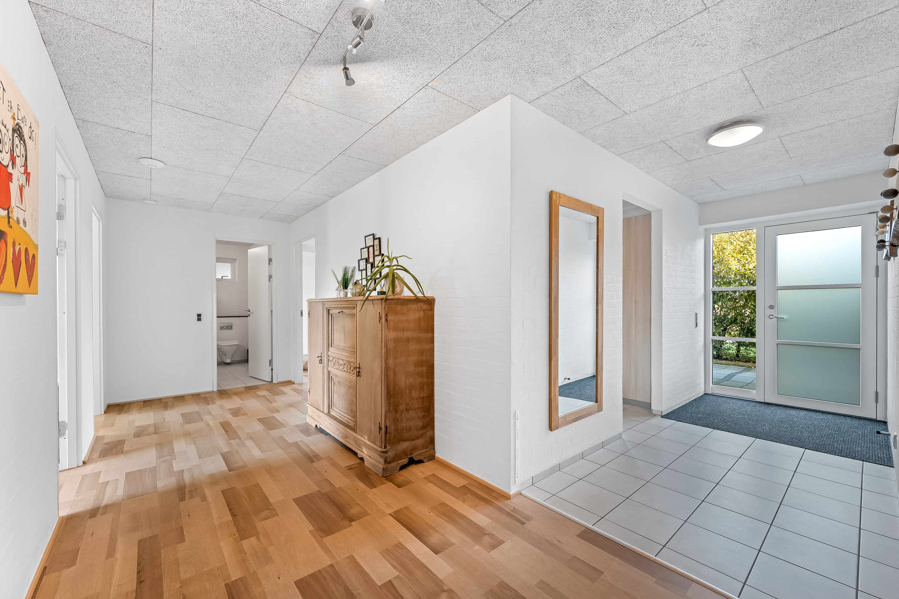 Fremhævet gang billede i fuldskærmstilstand. Billede af Rindumvej 26B, Rindum, 6950 Ringkøbing