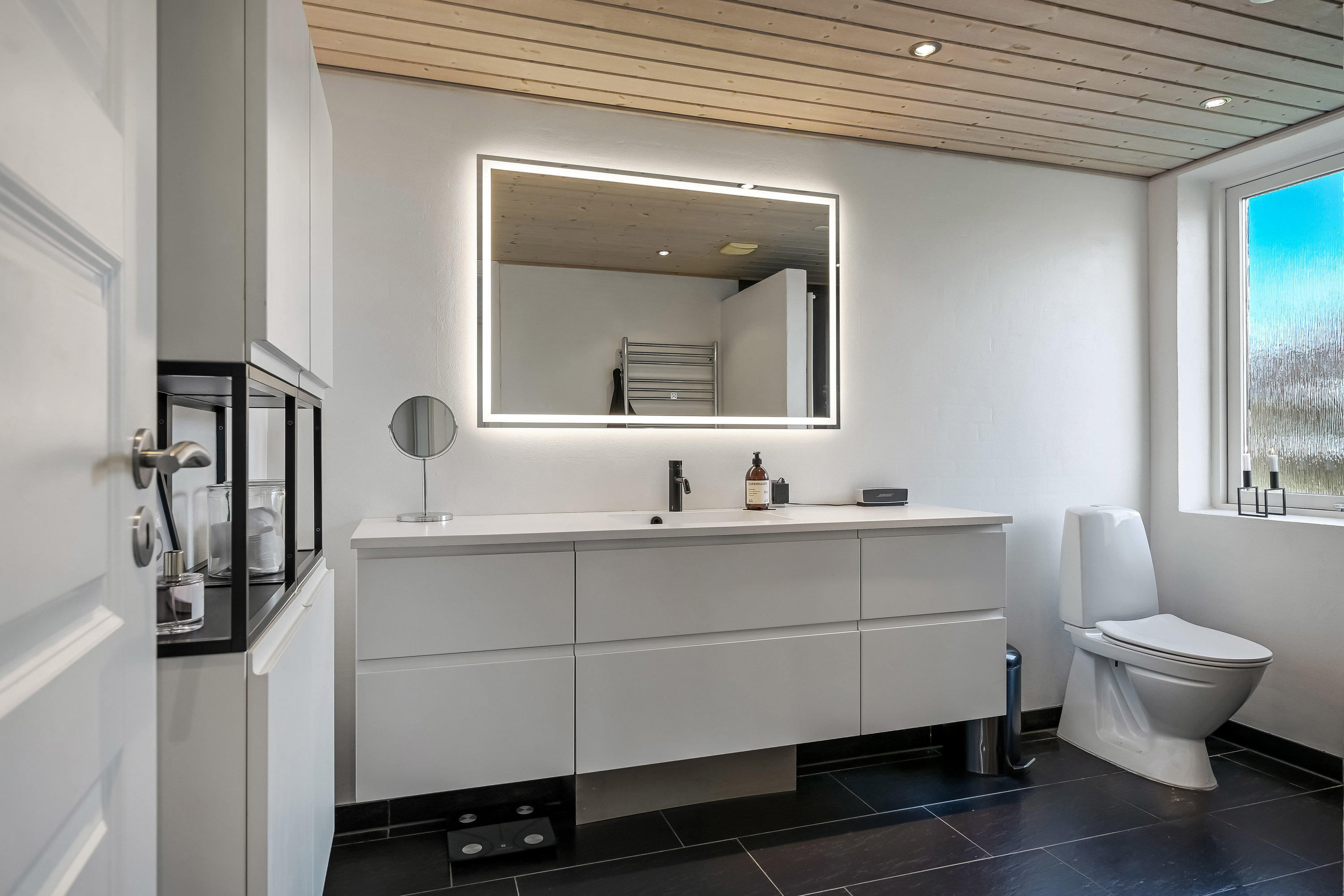 Miniaturebillede 2: badeværelse. Billede af Ågeslundvej 3, 7200 Grindsted