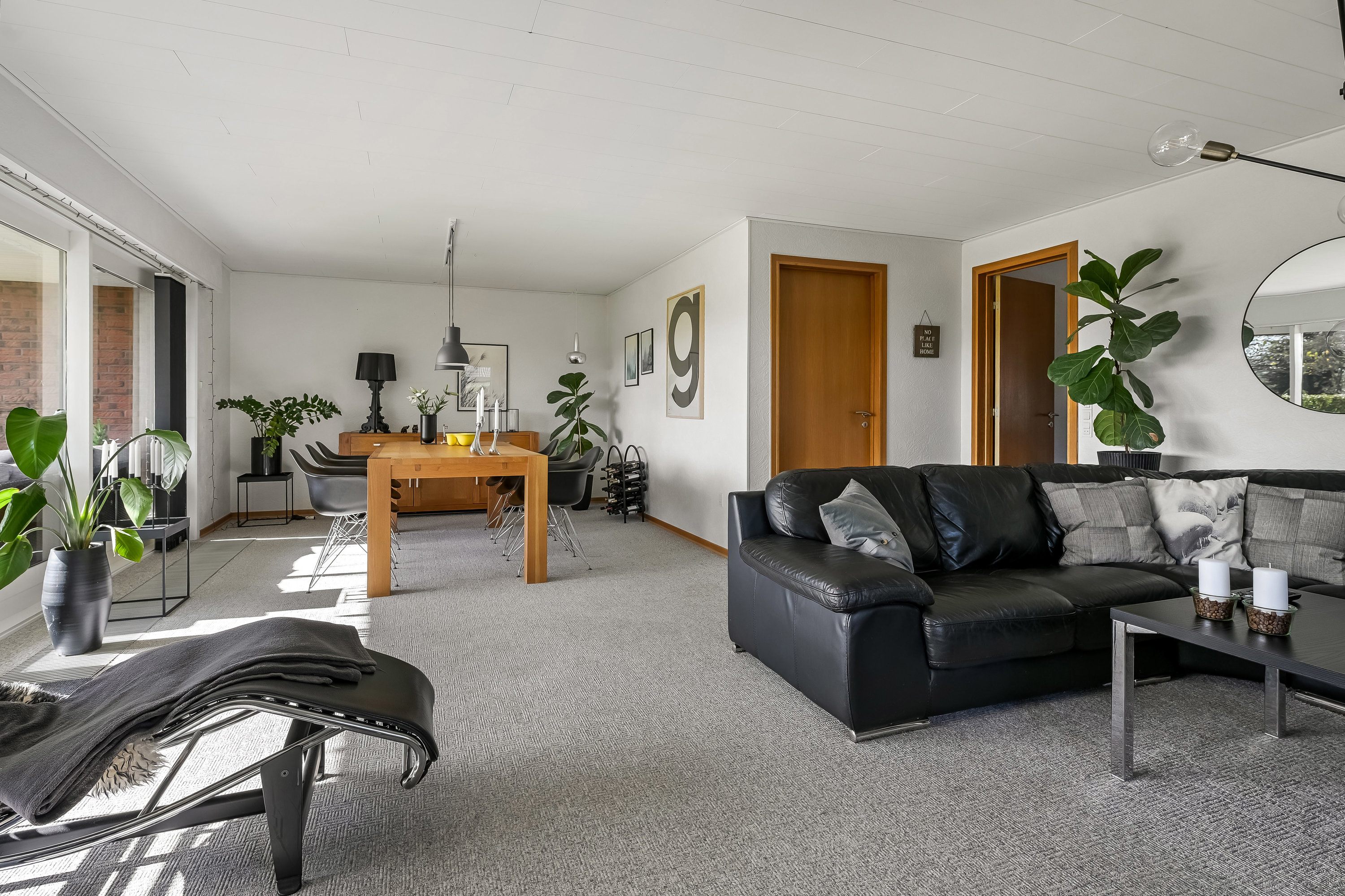 Fremhævet stue billede i fuldskærmstilstand. Billede af Ågeslundvej 3, 7200 Grindsted