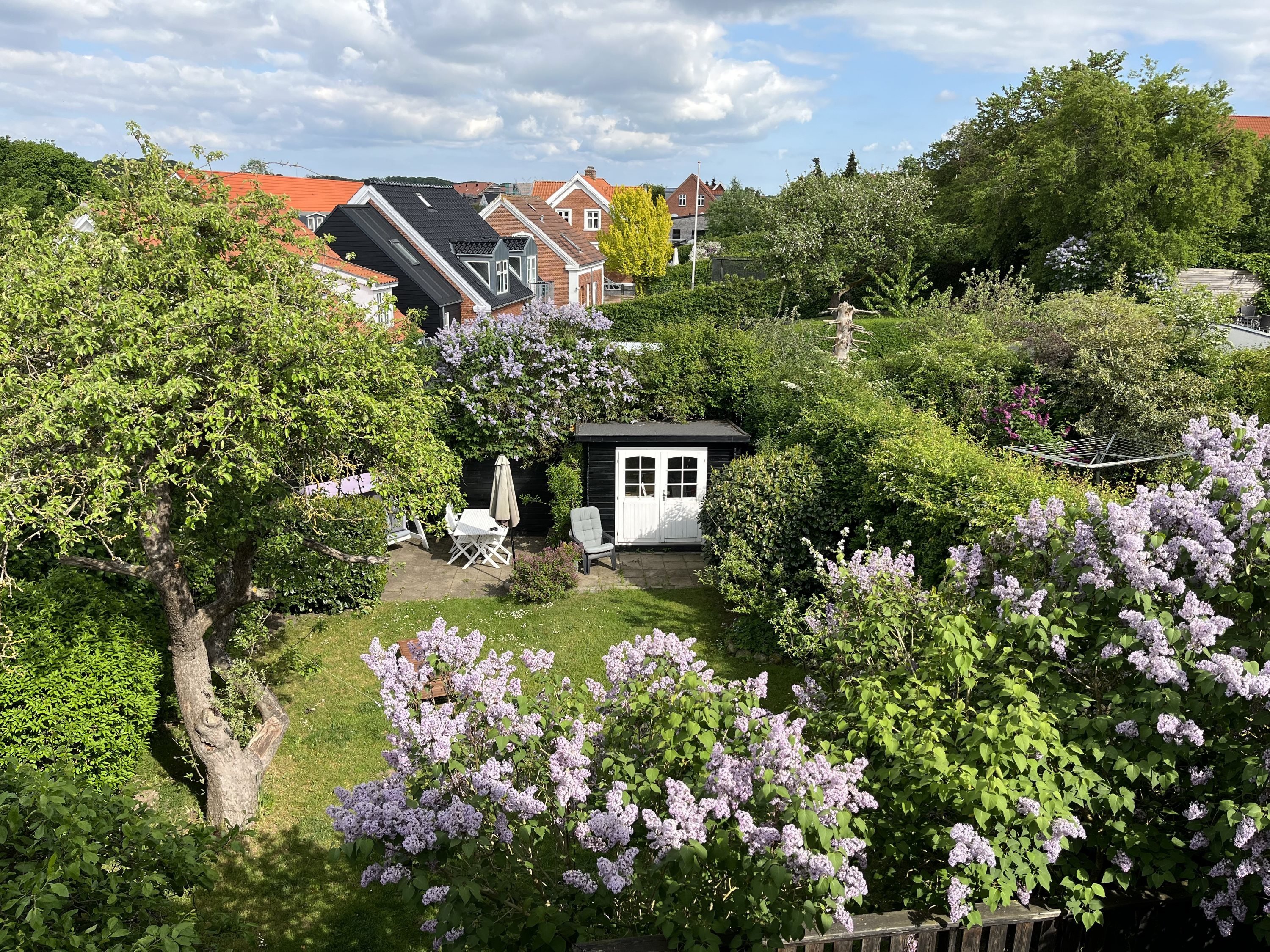 Fremhævet have billede i fuldskærmstilstand. Billede af Egholmsvej 8, 8660 Skanderborg