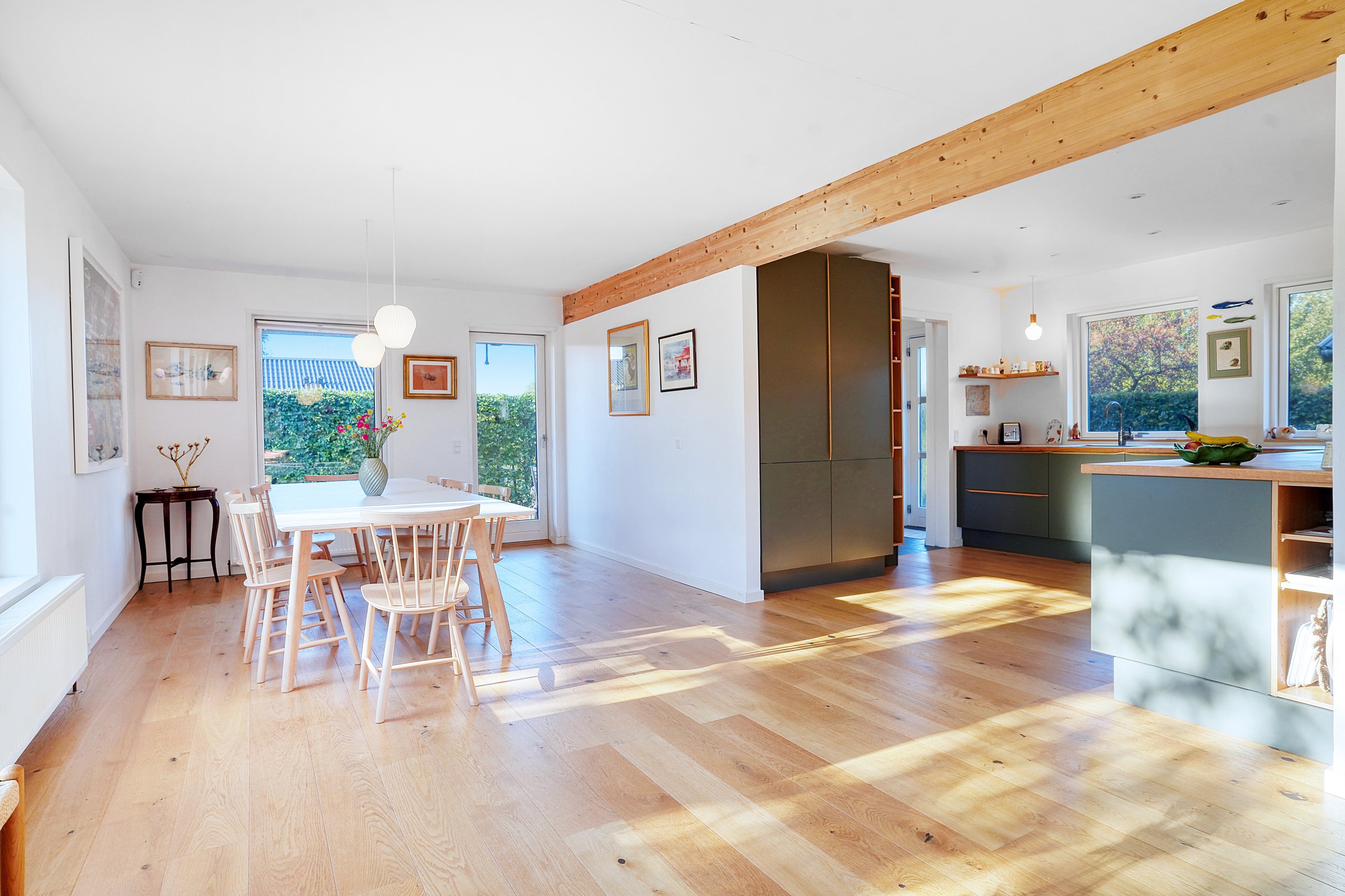 Fremhævet spisestue billede i fuldskærmstilstand. Billede af Hjortevænget 34, 3450 Allerød