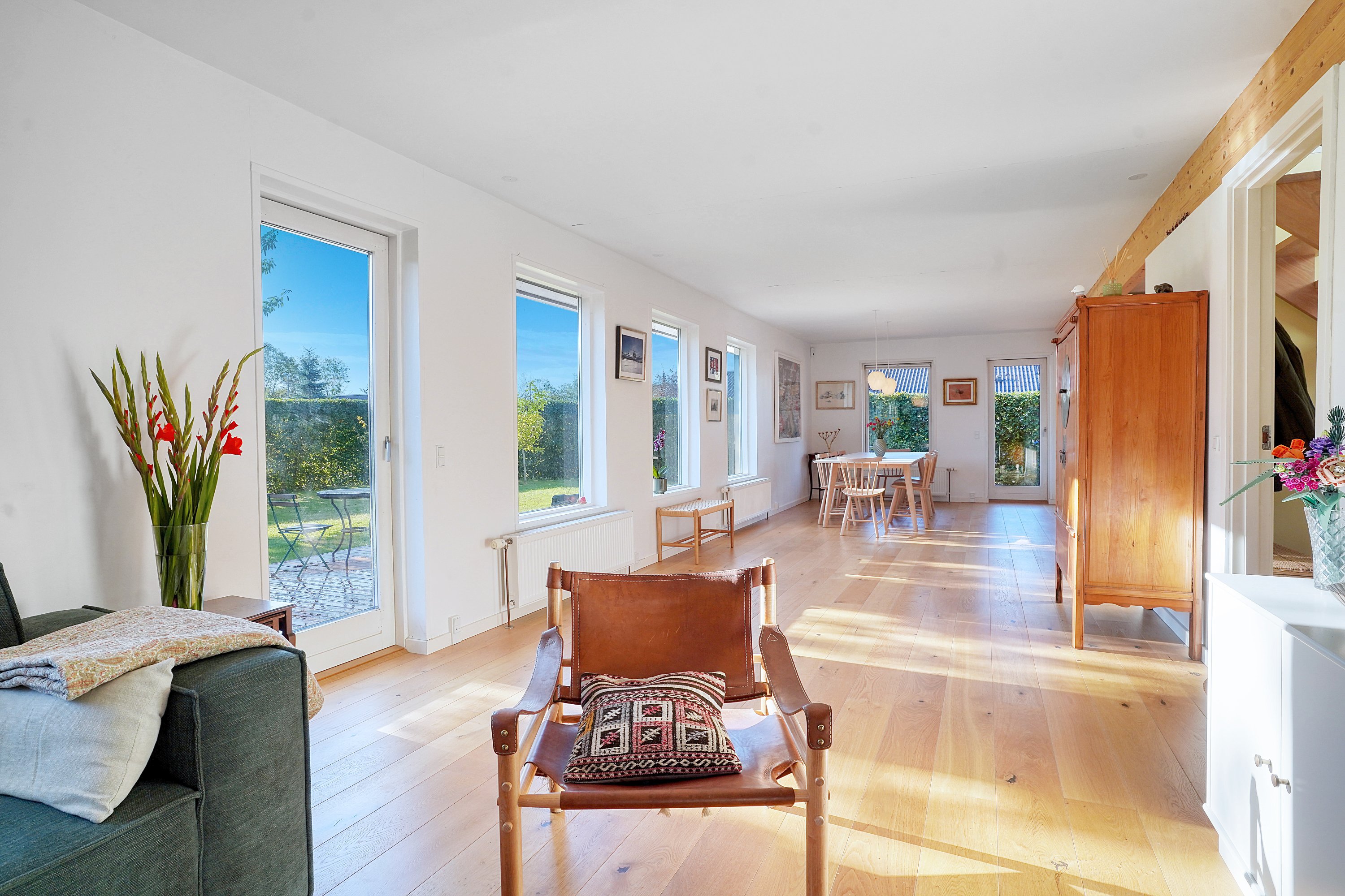 Fremhævet stue billede i fuldskærmstilstand. Billede af Hjortevænget 34, 3450 Allerød