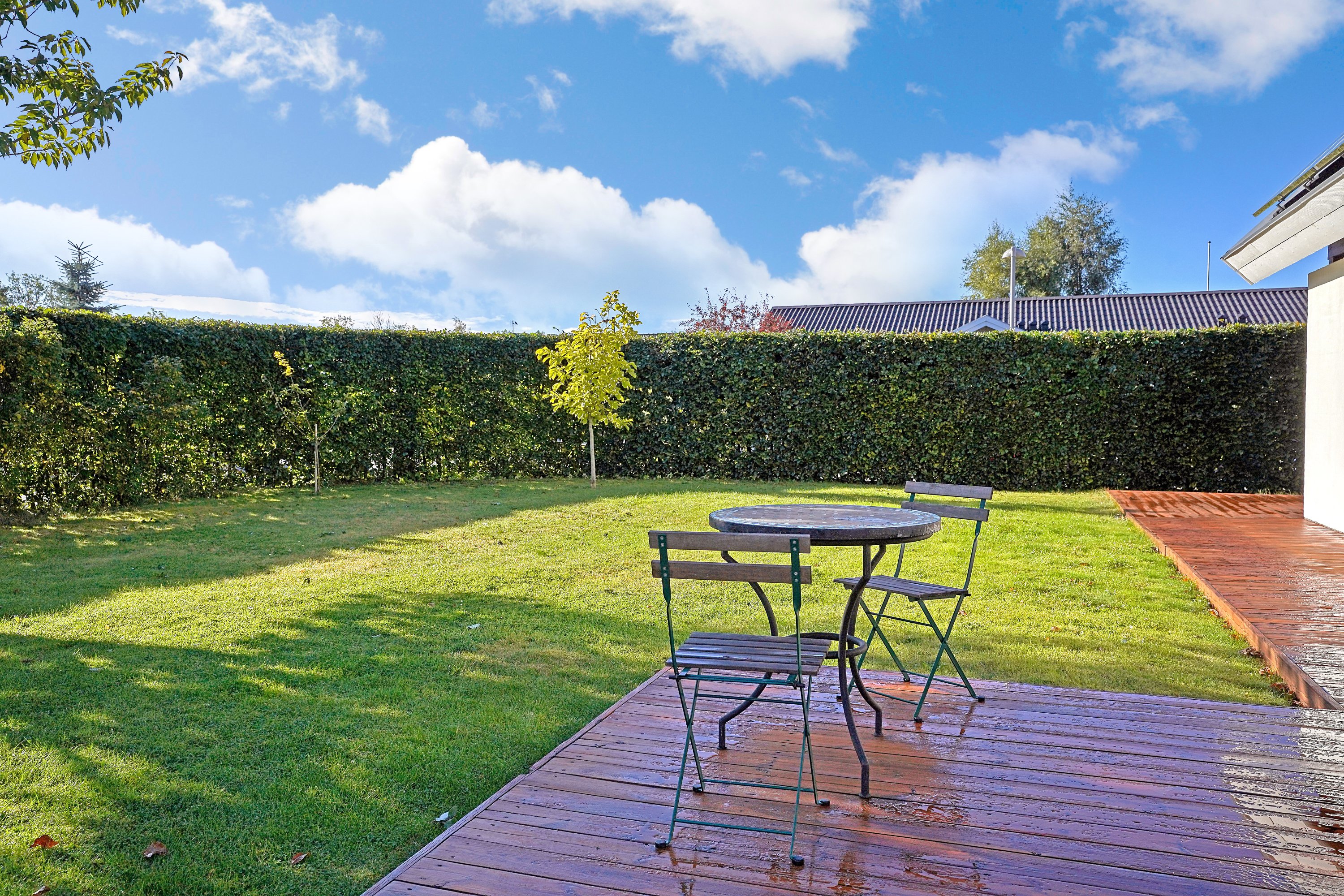 Fremhævet terrasse billede i fuldskærmstilstand. Billede af Hjortevænget 34, 3450 Allerød