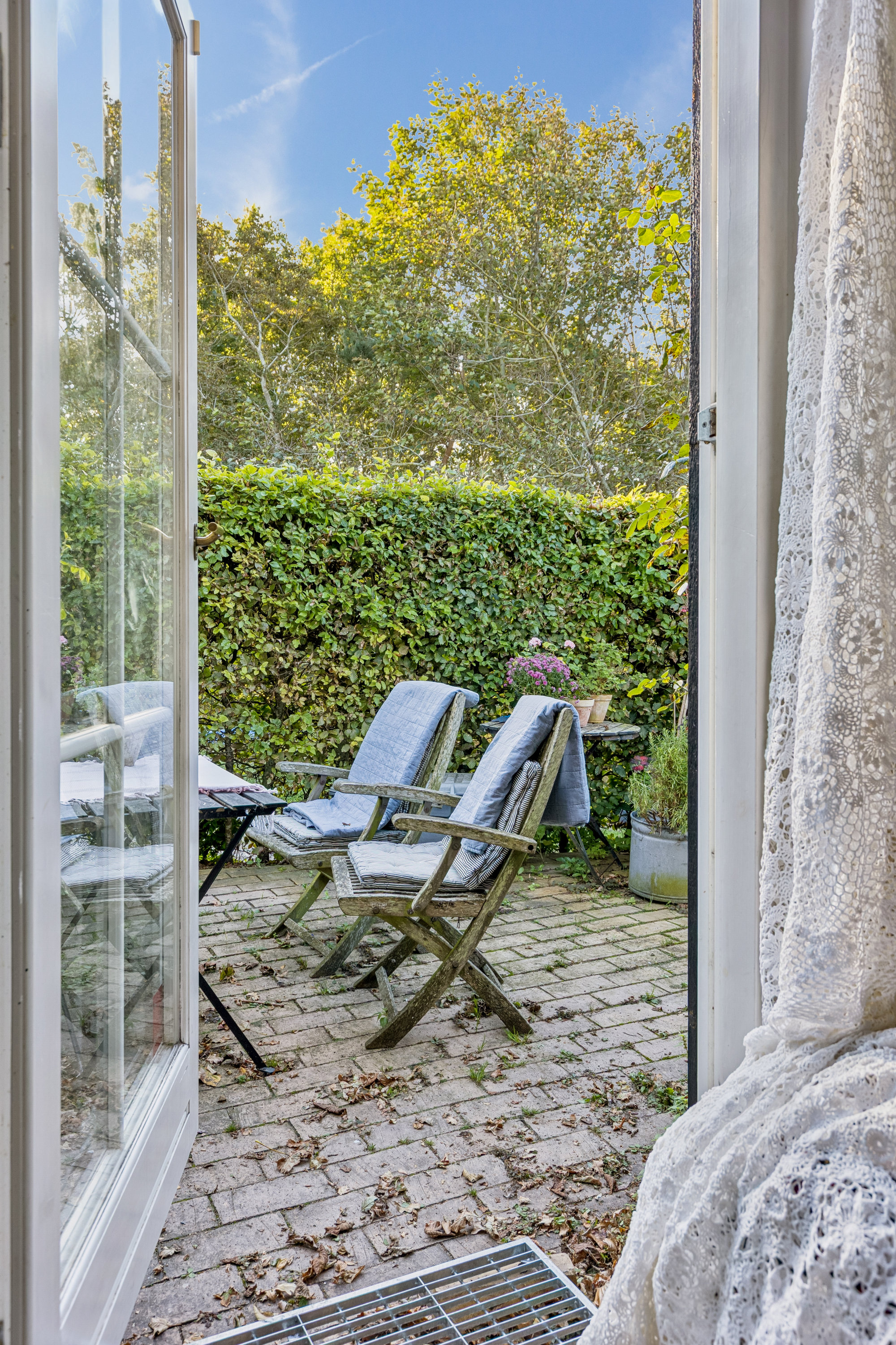 Fremhævet terrasse billede i fuldskærmstilstand. Billede af Vindekilde Strandvej 28, Bjergene, 4540 Fårevejle