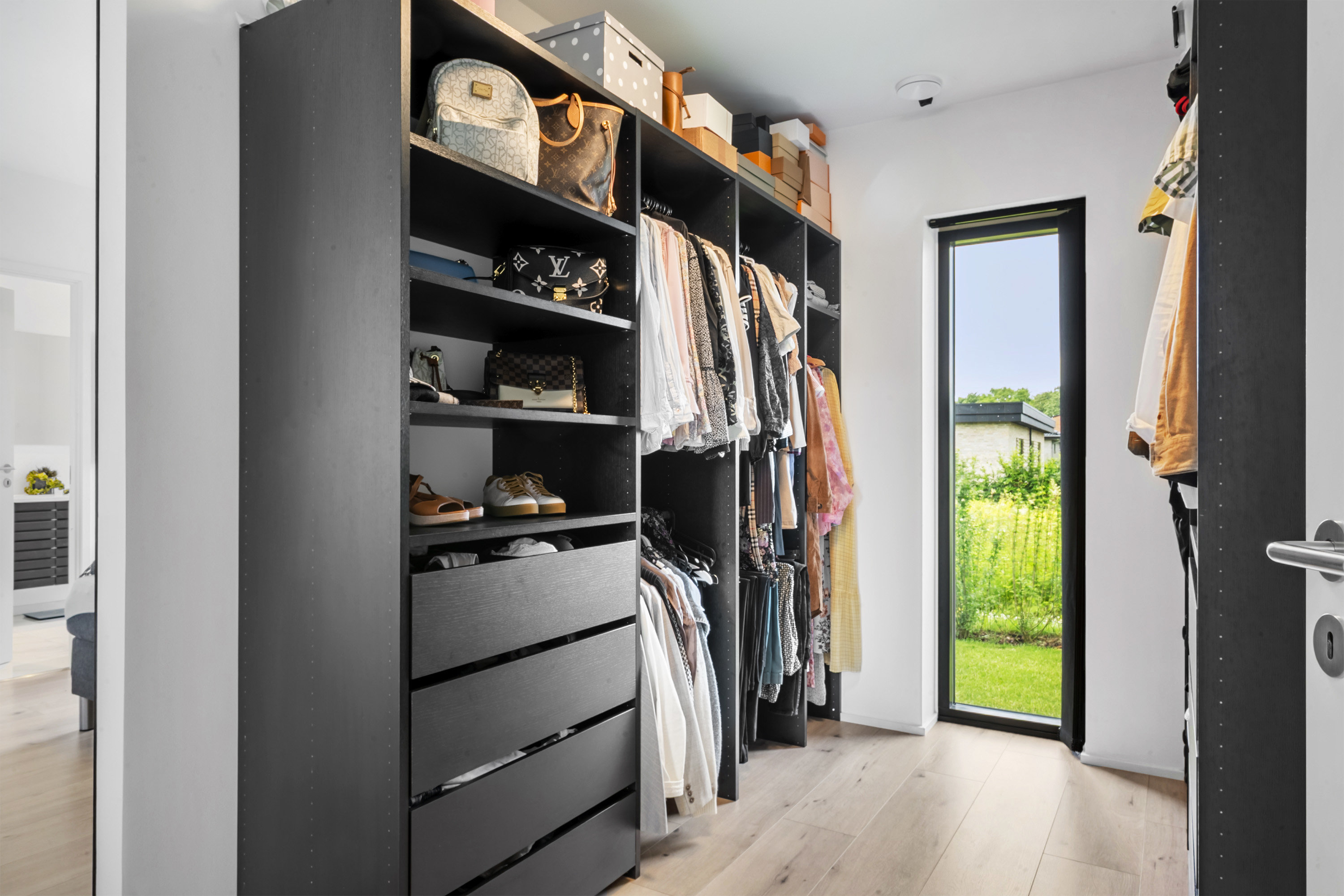 Fremhævet  billede i fuldskærmstilstand. Billede af Perikonhaven 13, 5500 Middelfart