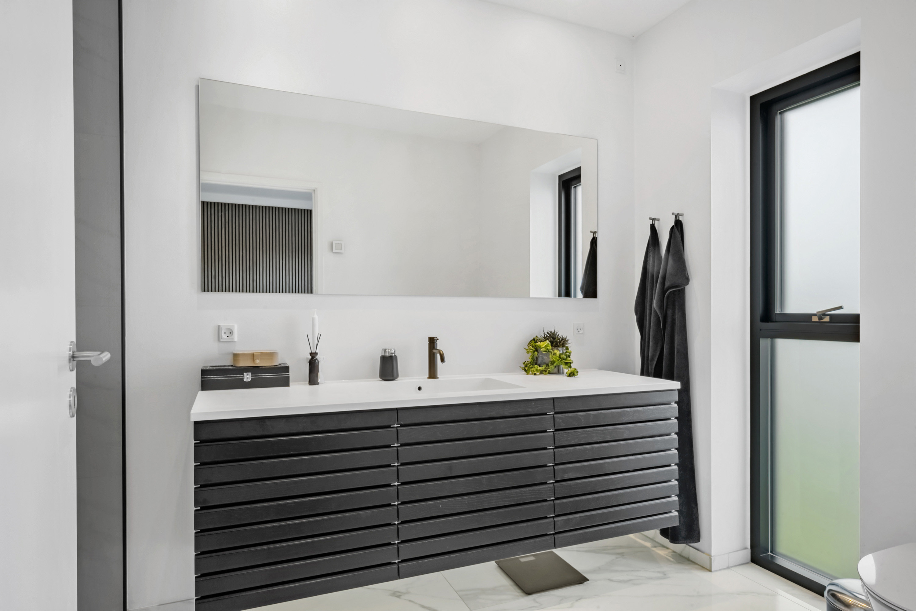 Fremhævet  billede i fuldskærmstilstand. Billede af Perikonhaven 13, 5500 Middelfart