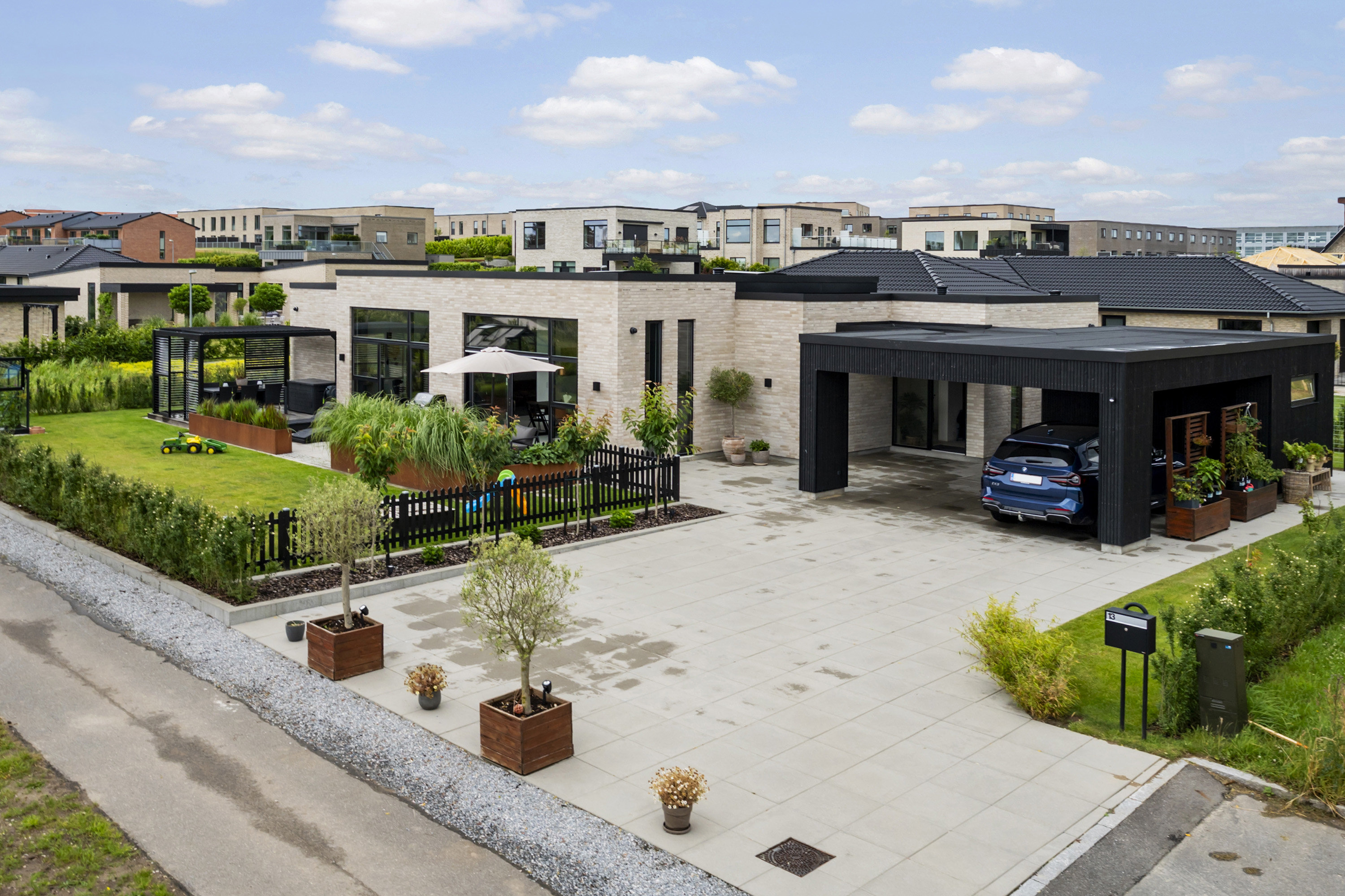 Miniaturebillede 1: . Billede af Perikonhaven 13, 5500 Middelfart