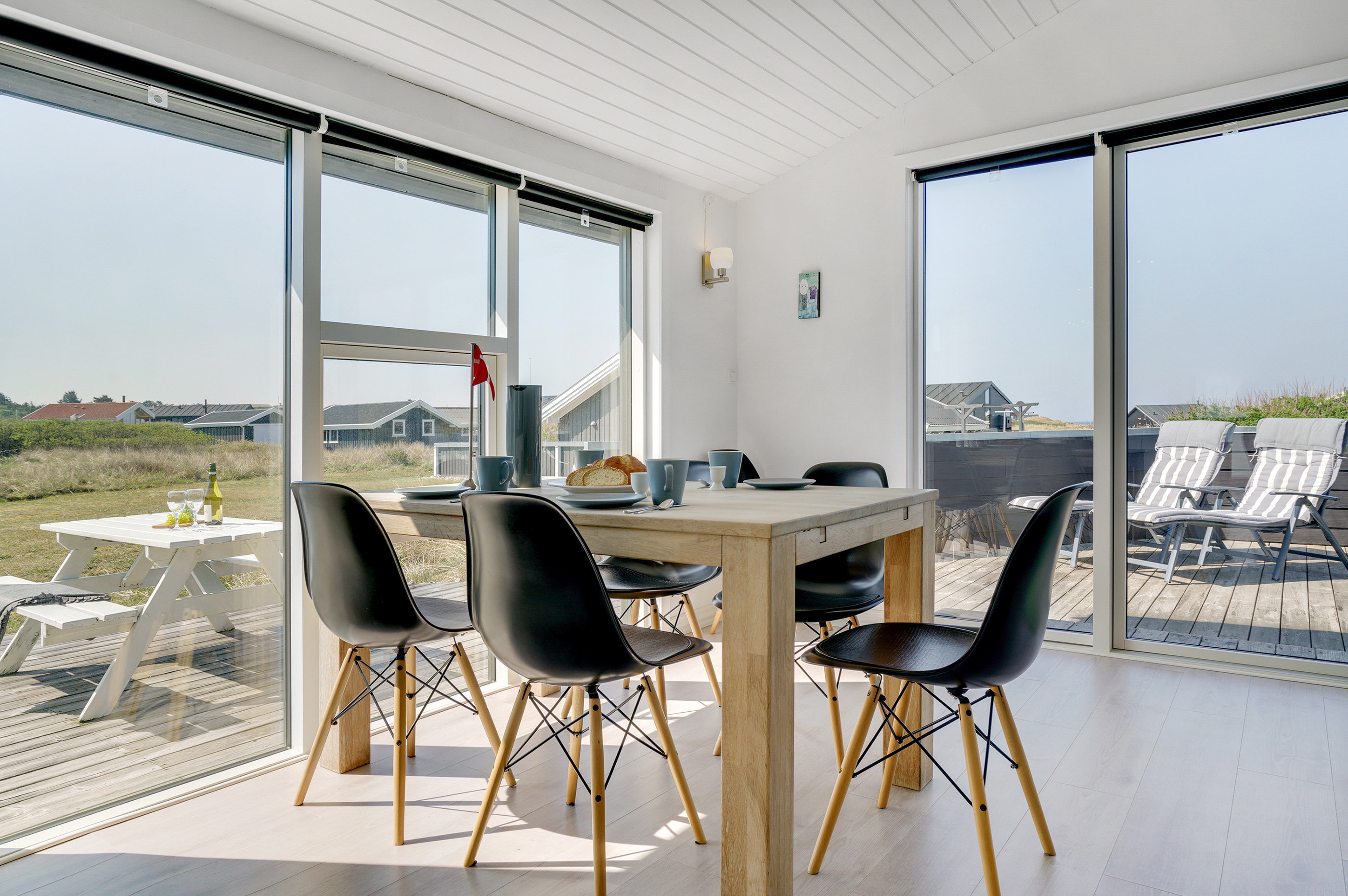 Fremhævet  billede i fuldskærmstilstand. Billede af Revlingerenden 7, Lønstrup, 9800 Hjørring