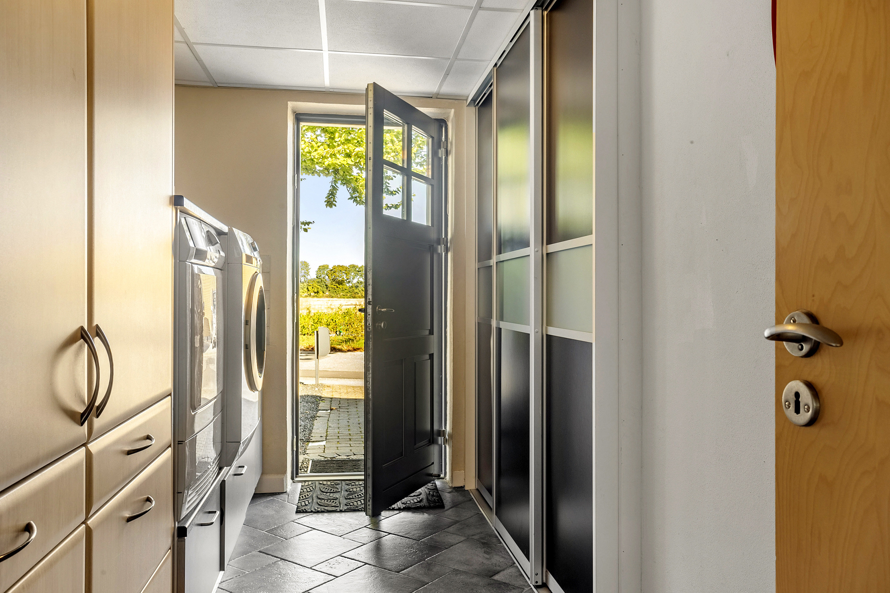 Fremhævet værelse billede i fuldskærmstilstand. Billede af Egevænget 17, Askov, 6600 Vejen