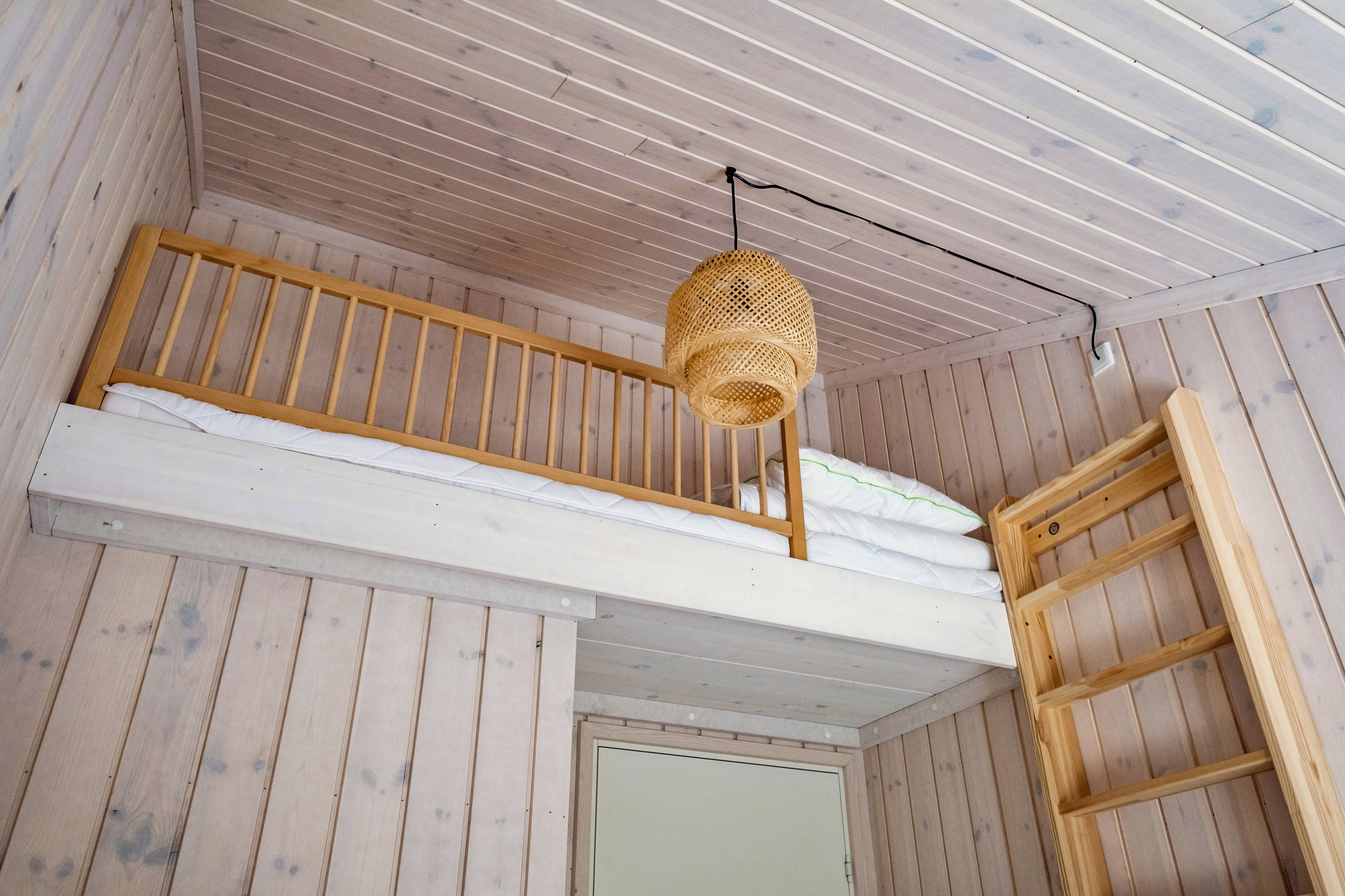 Fremhævet værelse billede i fuldskærmstilstand. Billede af Begtrupvig Strandvej 15A, Begtrup Vig, 8420 Knebel