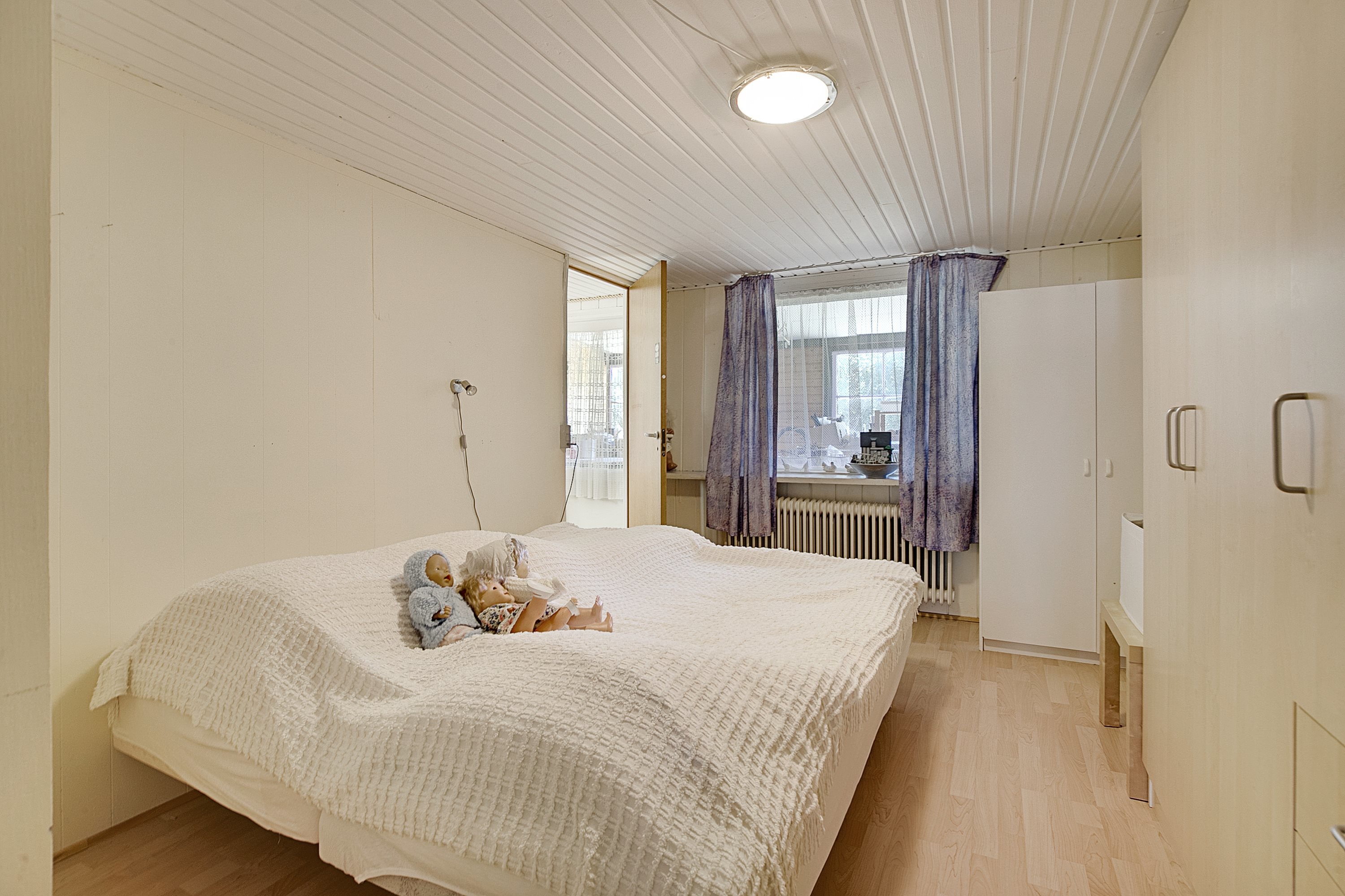 Fremhævet soveværelse billede i fuldskærmstilstand. Billede af Grindstedvej 19, Uggerhalne, 9310 Vodskov