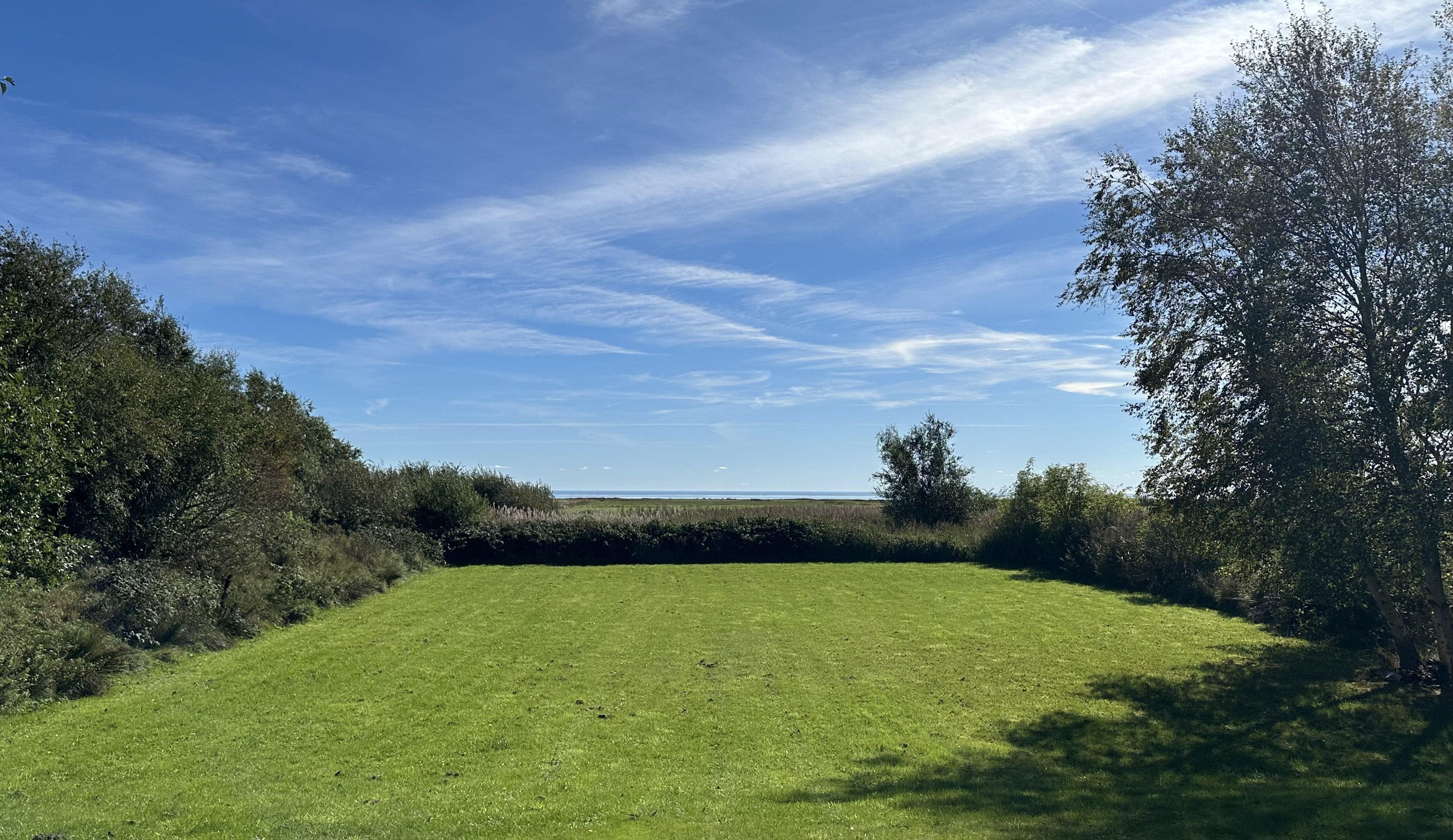 Fremhævet hav billede i fuldskærmstilstand. Billede af Rødtungevej 30, Voerså, 9300 Sæby