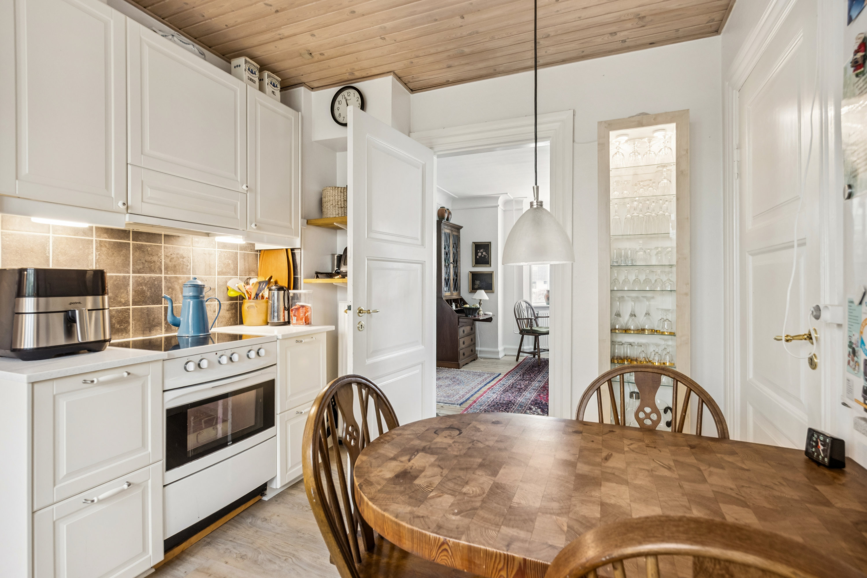 Fremhævet køkken billede i fuldskærmstilstand. Billede af Gl. Landevej 139, Ryaa, 9440 Aabybro