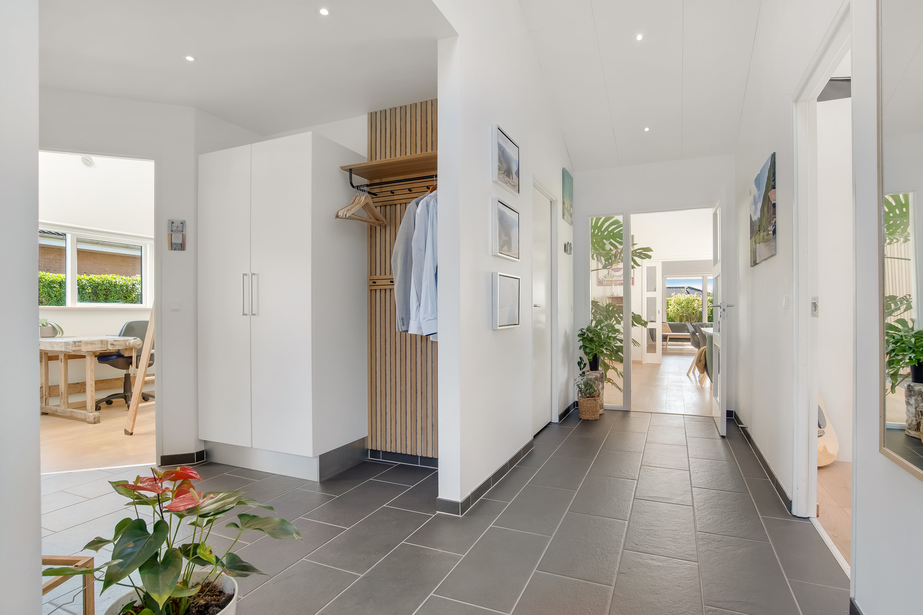 Fremhævet entré billede i fuldskærmstilstand. Billede af Kæret 12, 7500 Holstebro