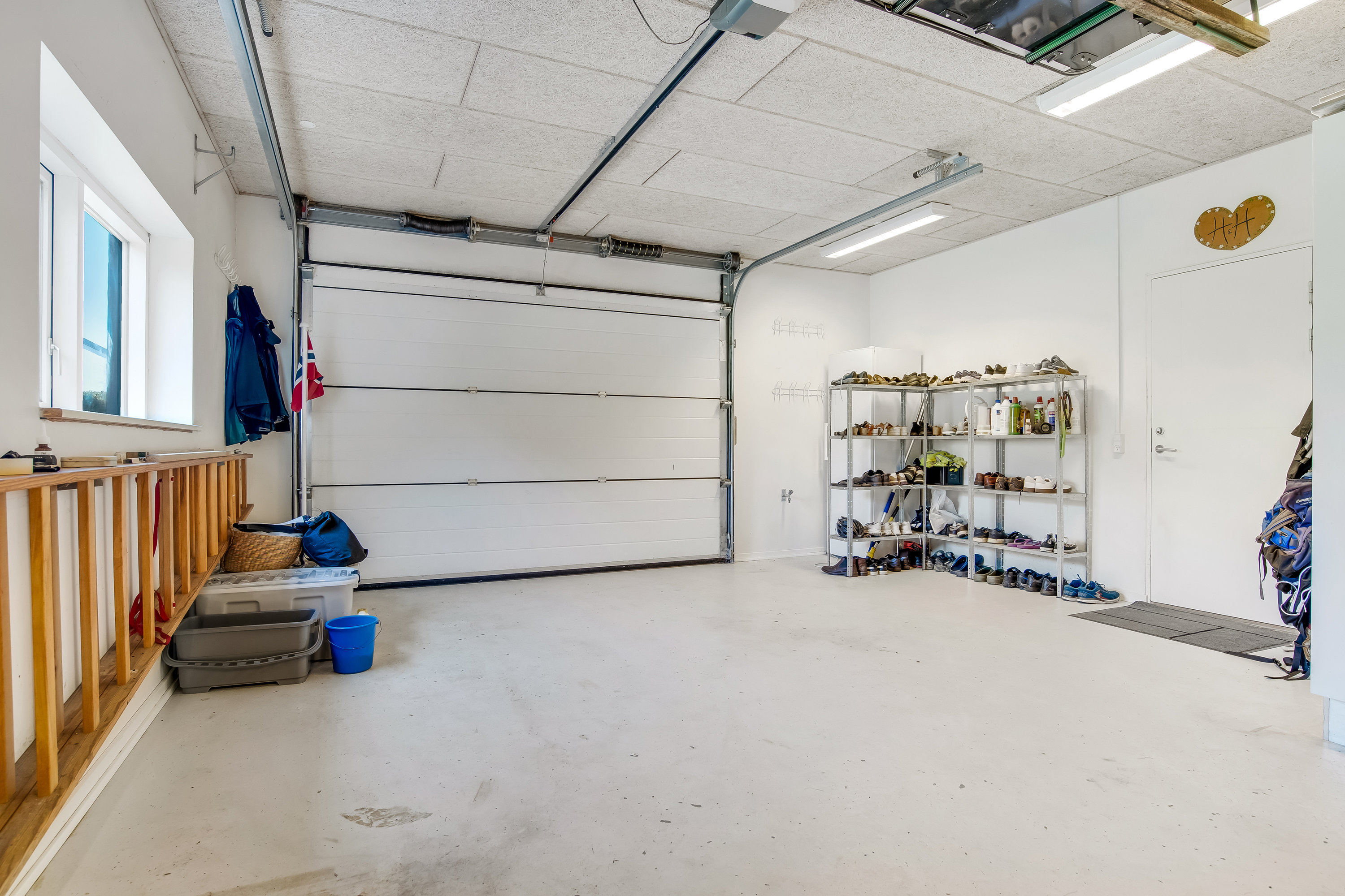 Fremhævet garage billede i fuldskærmstilstand. Billede af Kæret 12, 7500 Holstebro