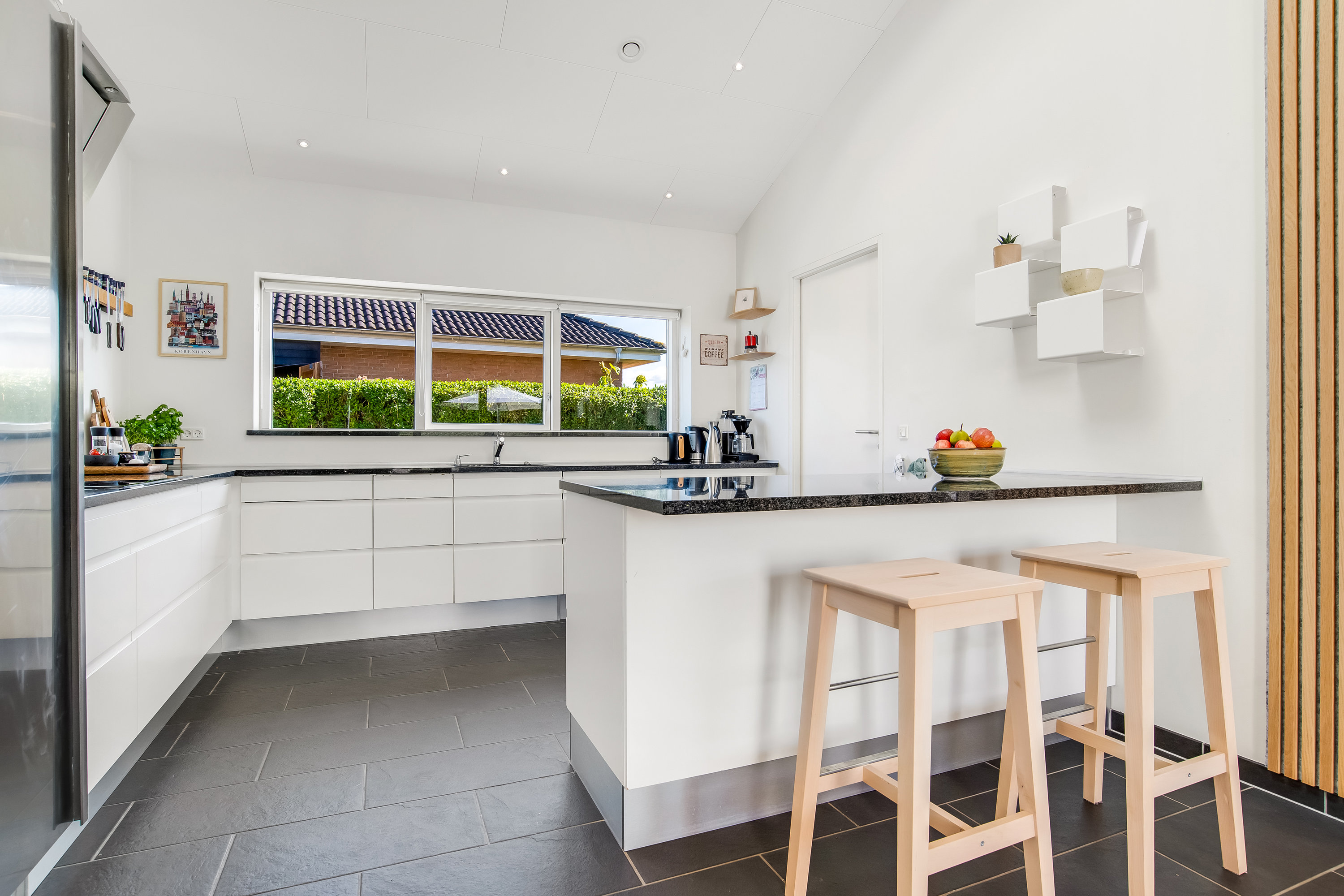 Fremhævet køkken billede i fuldskærmstilstand. Billede af Kæret 12, 7500 Holstebro