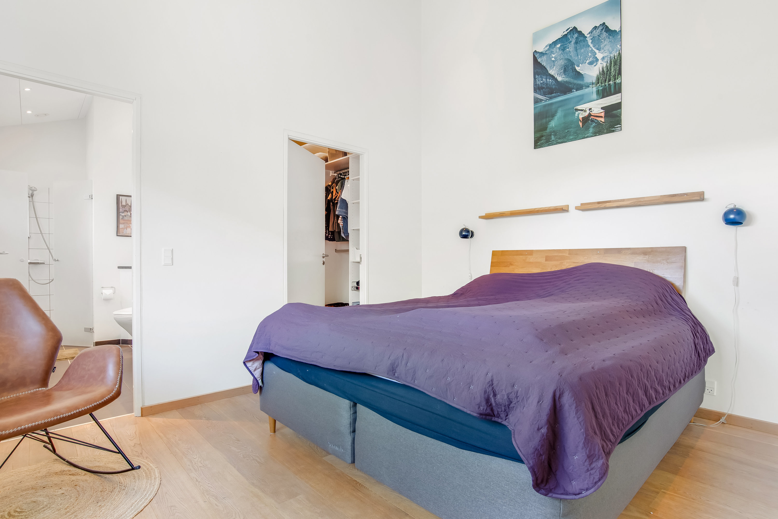 Fremhævet soveværelse billede i fuldskærmstilstand. Billede af Kæret 12, 7500 Holstebro