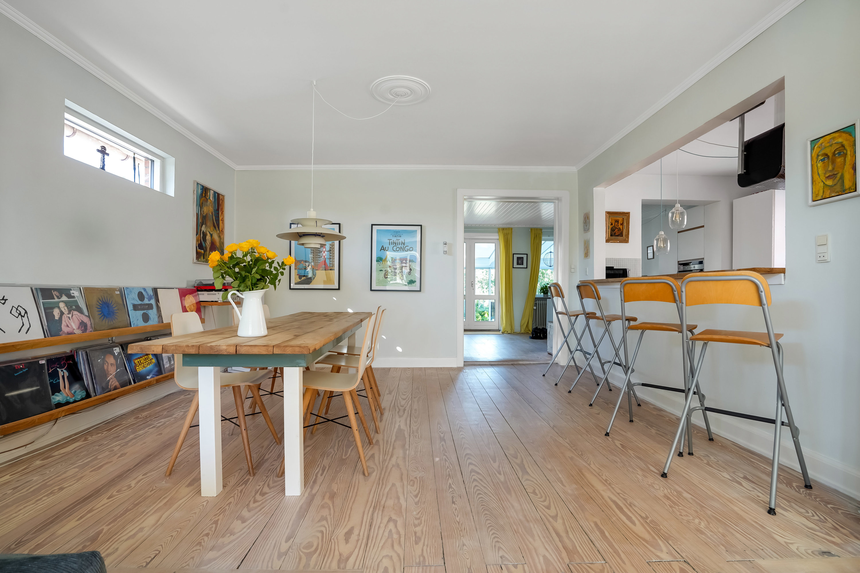 Fremhævet stue billede i fuldskærmstilstand. Billede af Norgesvej 12, 5500 Middelfart