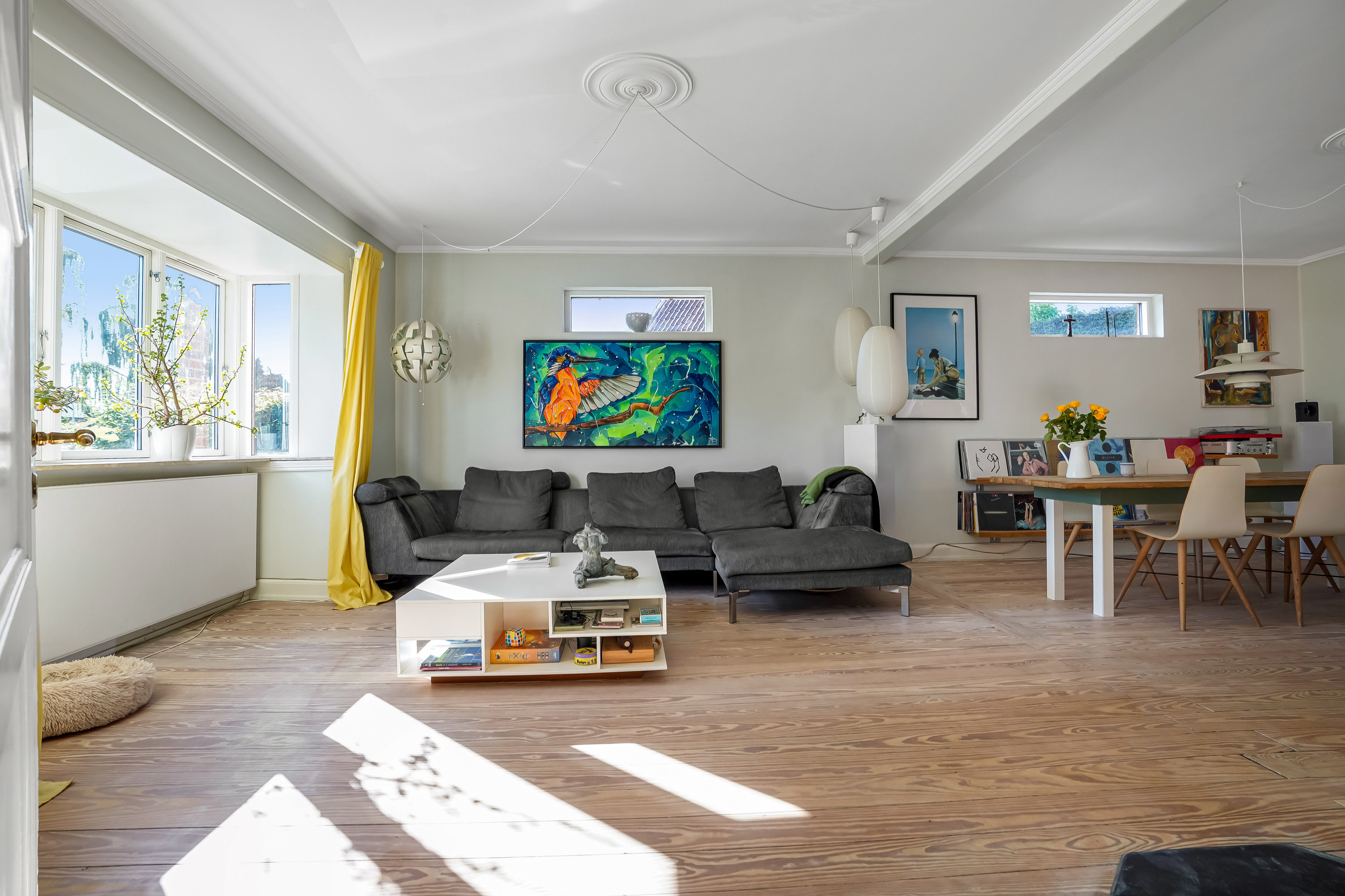 Fremhævet stue billede i fuldskærmstilstand. Billede af Norgesvej 12, 5500 Middelfart