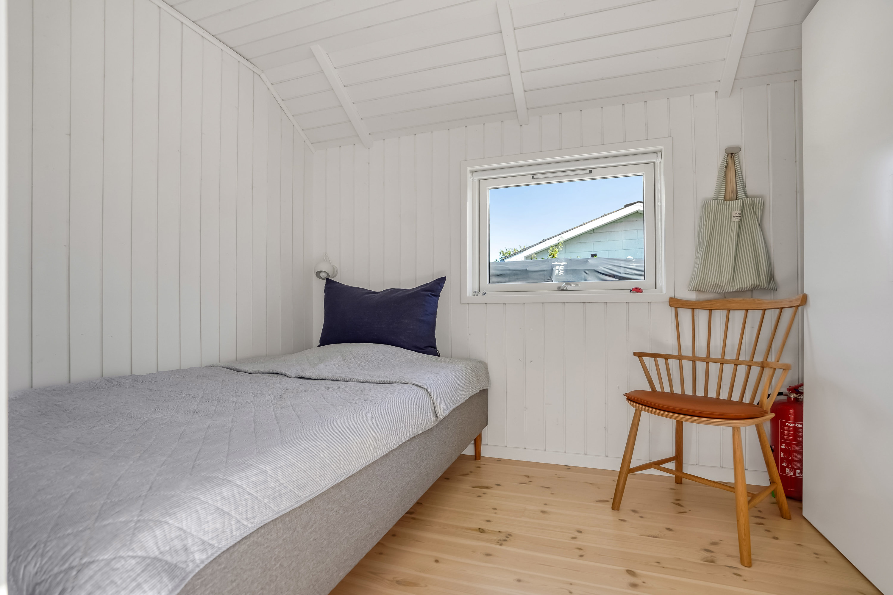 Fremhævet værelse billede i fuldskærmstilstand. Billede af Åvej 18, Varbjerg Strand, 5464 Brenderup Fyn