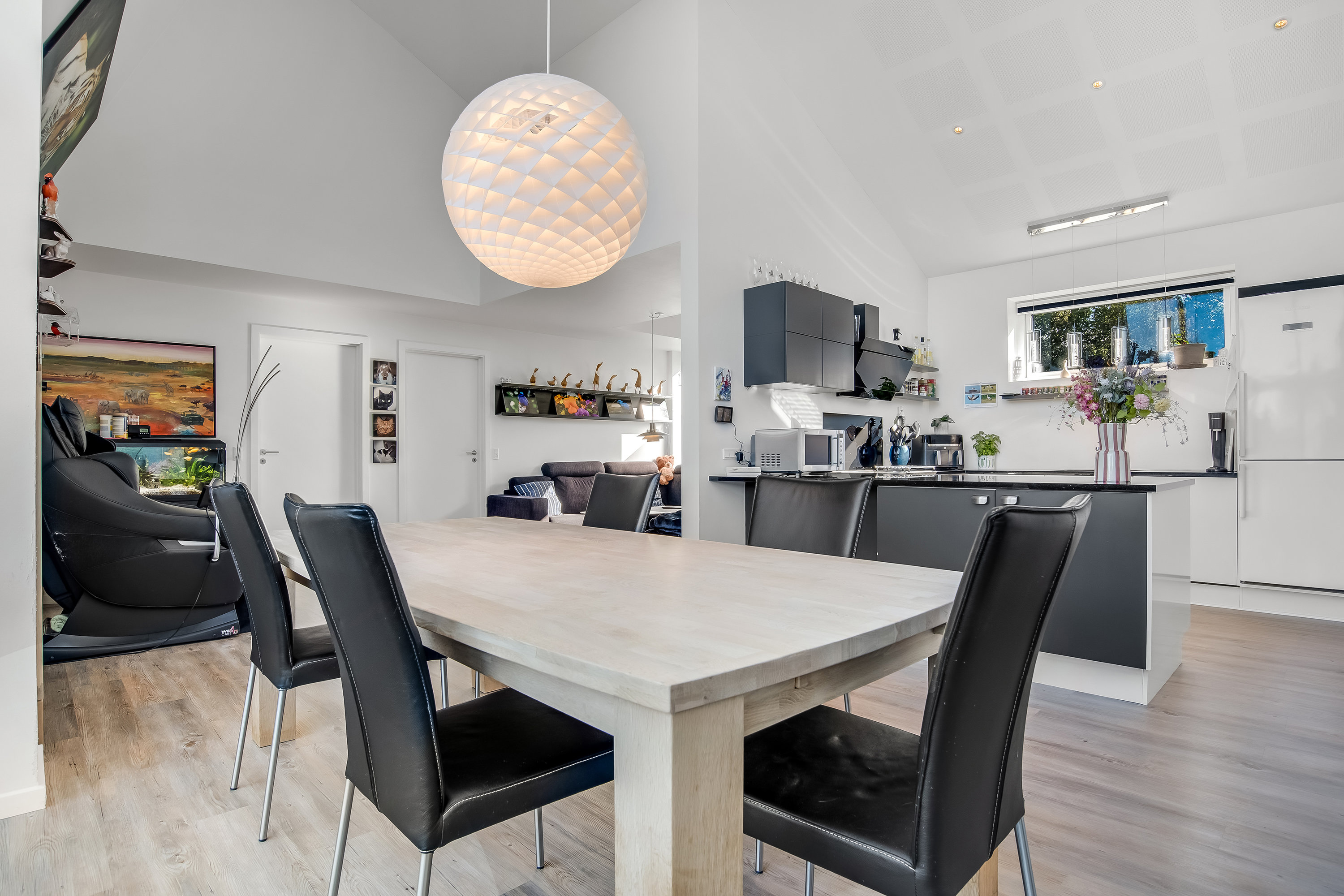 Fremhævet køkken alrum billede i fuldskærmstilstand. Billede af Teglparken 10, 7500 Holstebro