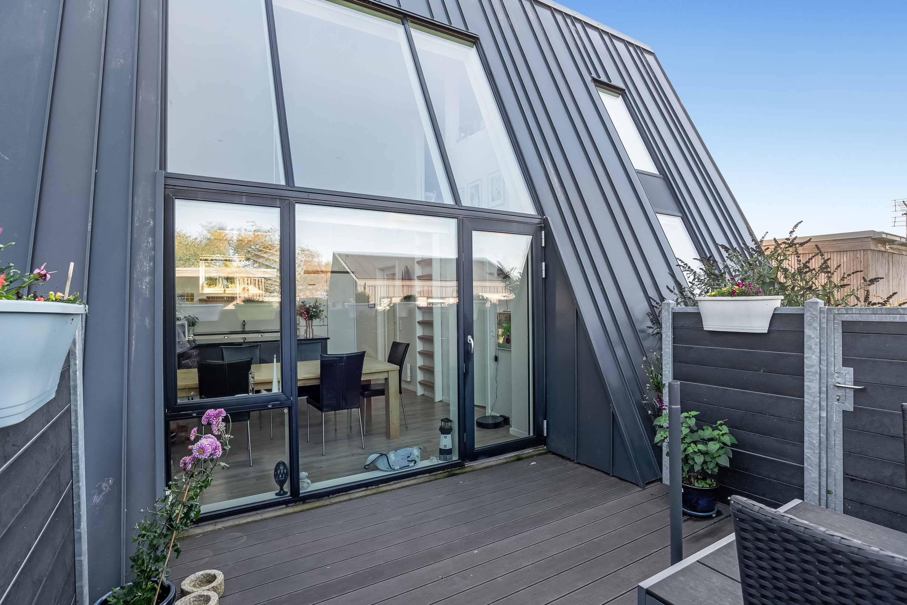 Fremhævet terrasse billede i fuldskærmstilstand. Billede af Teglparken 10, 7500 Holstebro