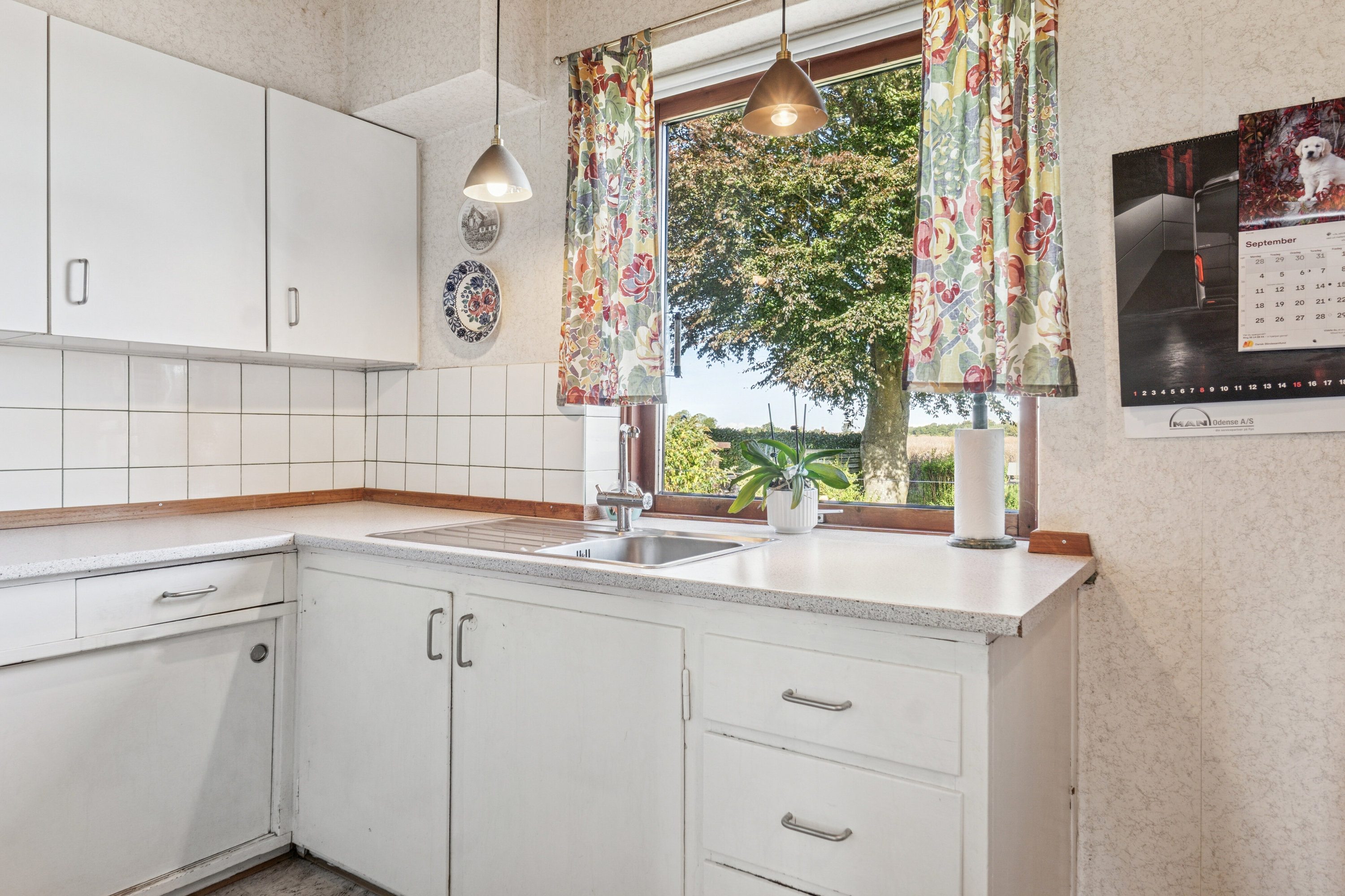 Fremhævet køkken billede i fuldskærmstilstand. Billede af Assensvej 24, Kirkeby, 5771 Stenstrup