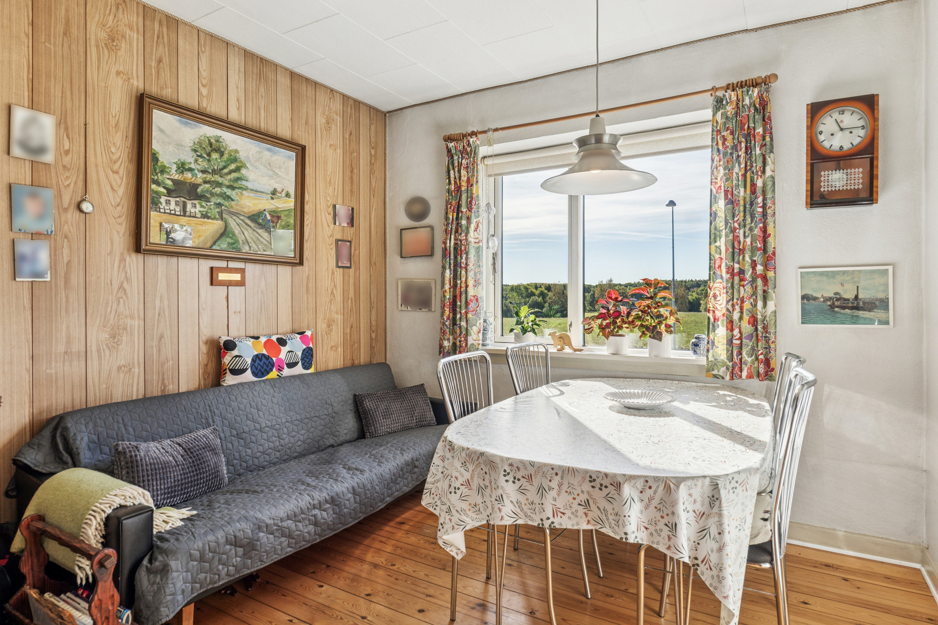 Fremhævet spisestue billede i fuldskærmstilstand. Billede af Assensvej 24, Kirkeby, 5771 Stenstrup