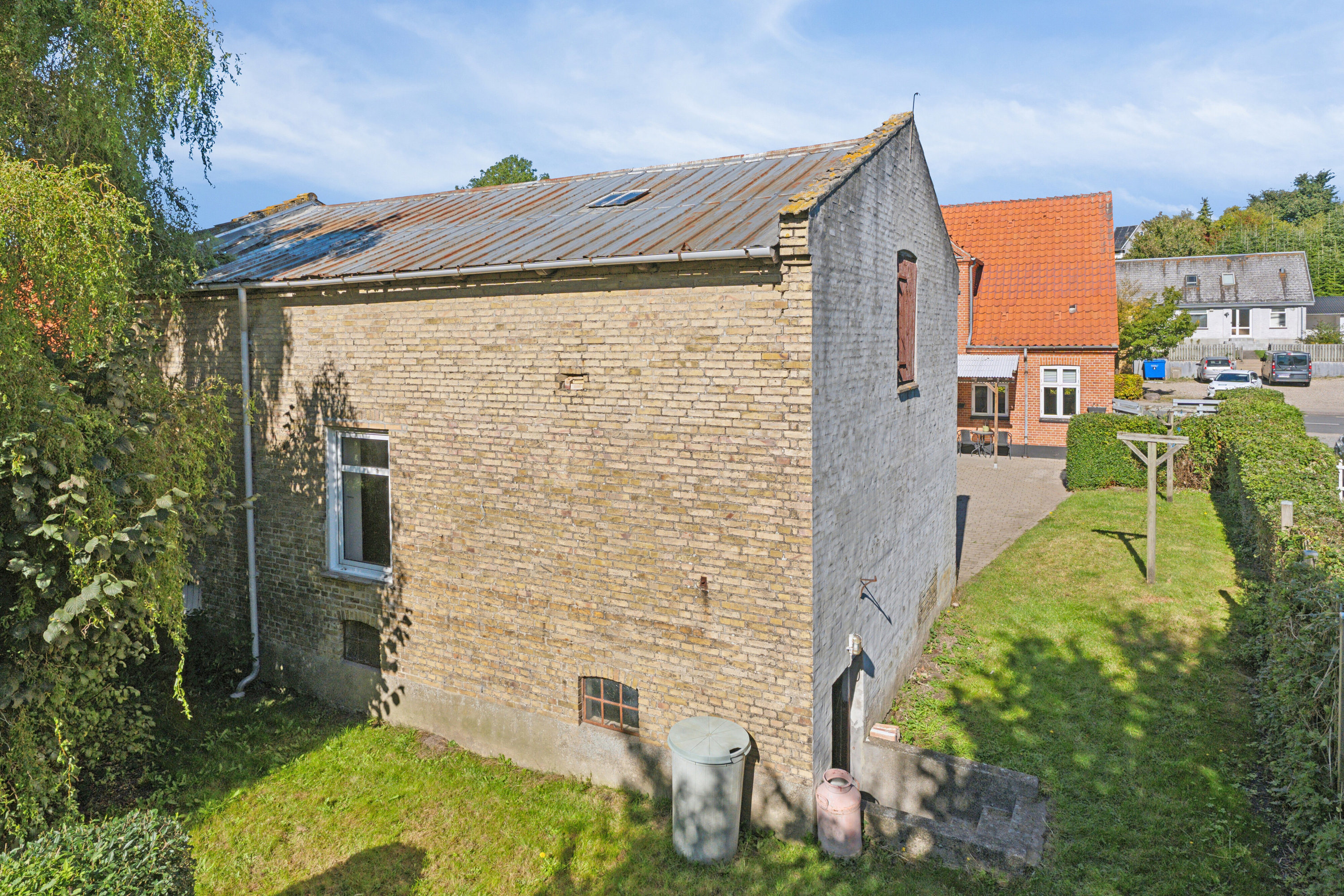 Fremhævet udendørs billede i fuldskærmstilstand. Billede af Hovedgaden 52, Ubby, 4490 Jerslev Sjælland