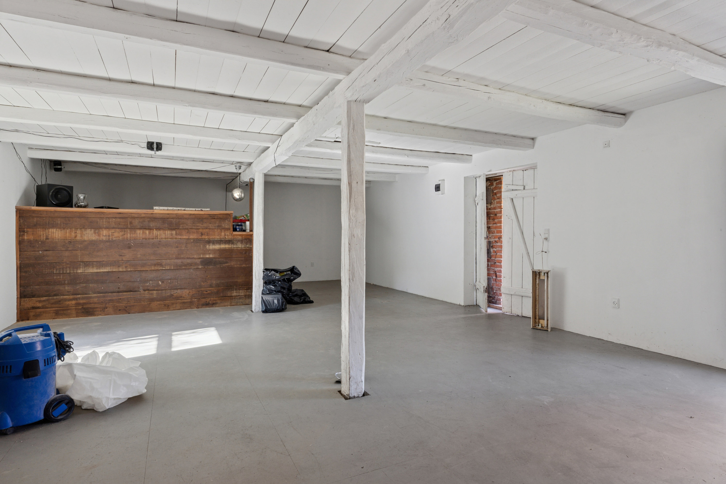 Fremhævet indendørs billede i fuldskærmstilstand. Billede af Hovedgaden 52, Ubby, 4490 Jerslev Sjælland