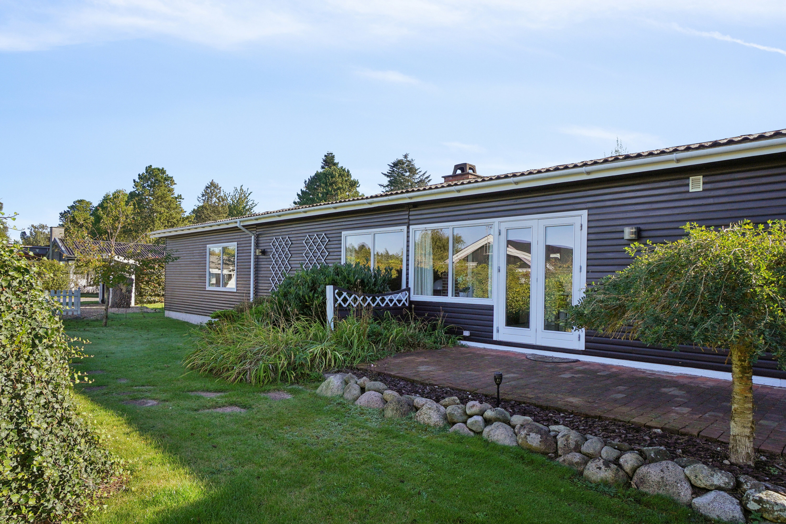 Miniaturebillede 1: set fra haven. Billede af Mellemvang 4, Ejby, 4070 Kirke Hyllinge